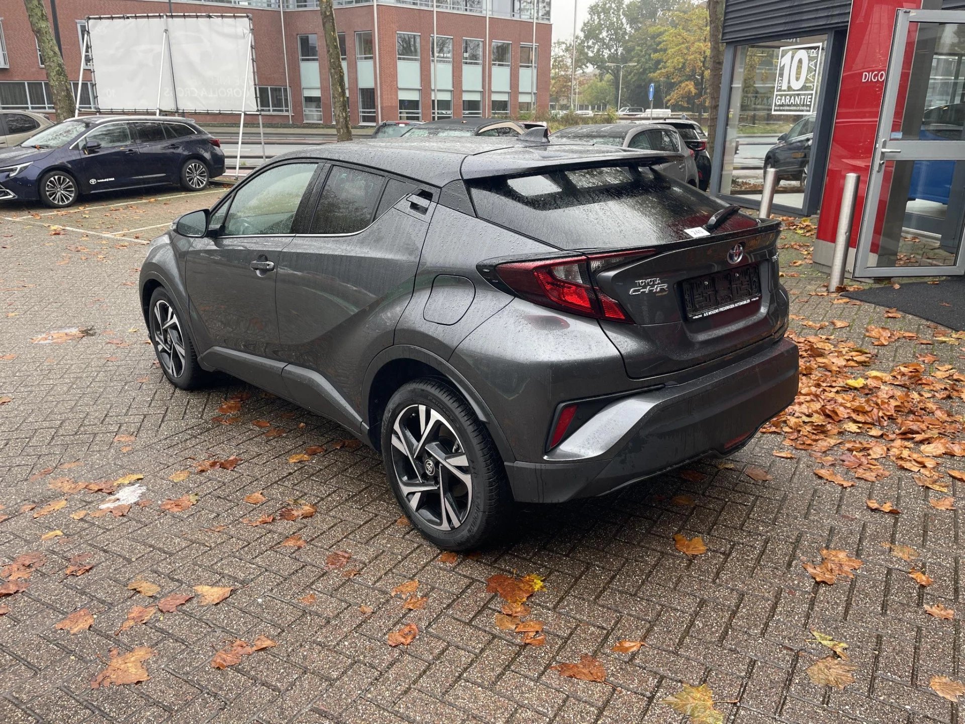 Hoofdafbeelding Toyota C-HR