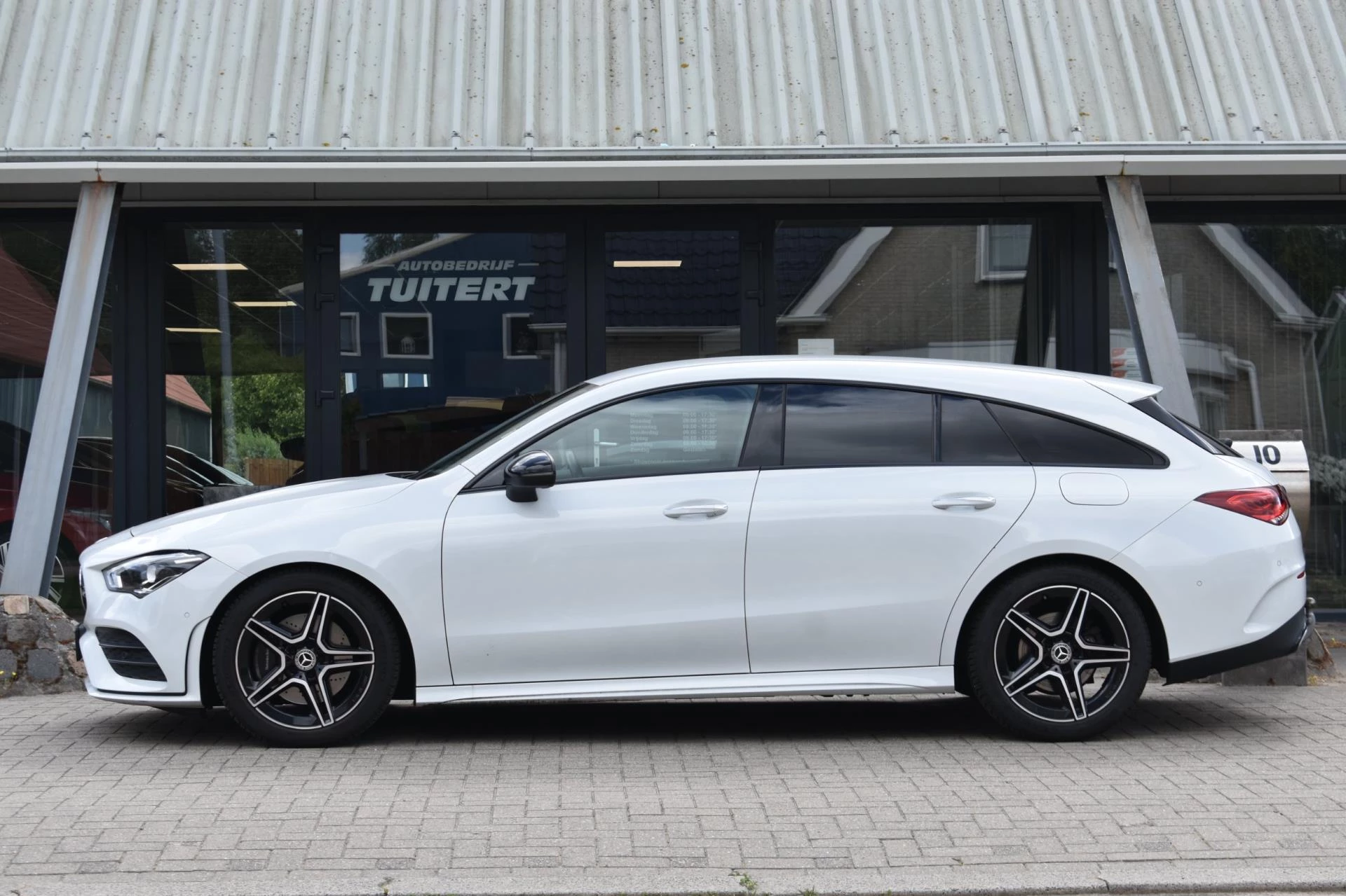 Hoofdafbeelding Mercedes-Benz CLA
