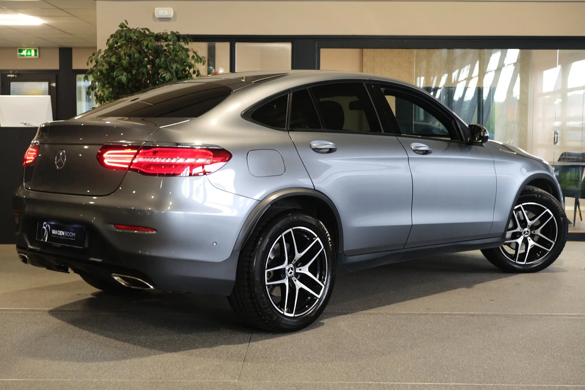 Hoofdafbeelding Mercedes-Benz GLC