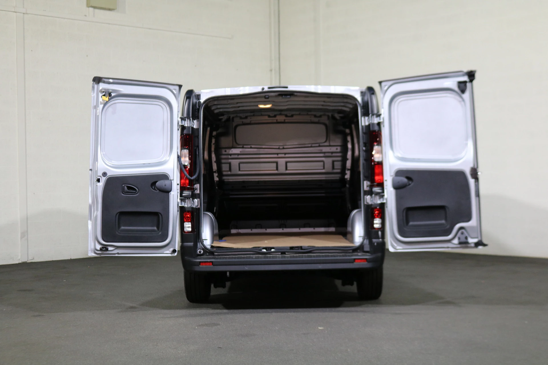 Hoofdafbeelding Nissan Primastar