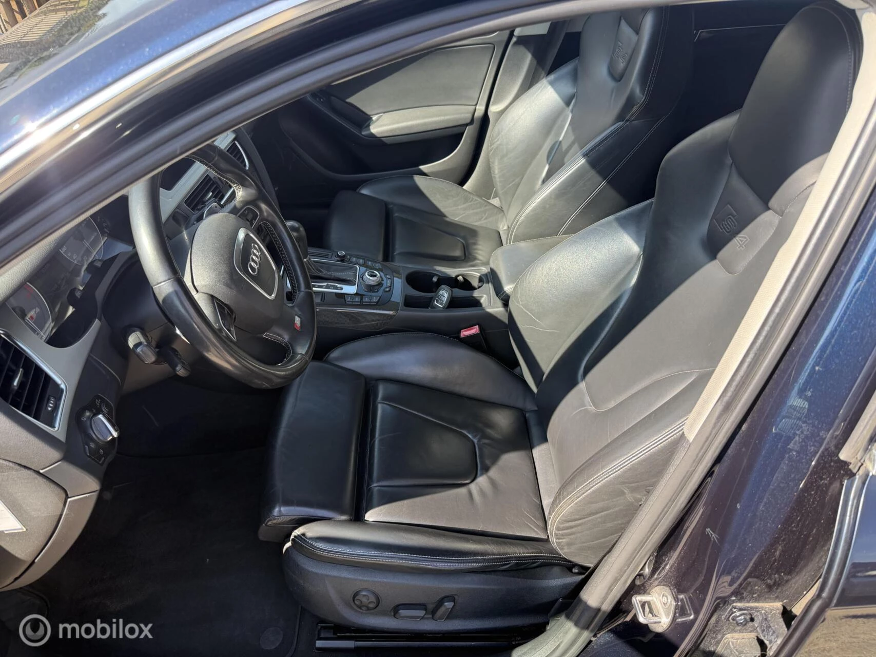 Hoofdafbeelding Audi S4