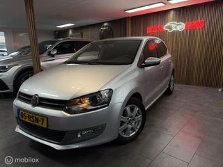 Volkswagen Polo 1.4-16V Highline/ Dsg /Climate/ Cruise Contr