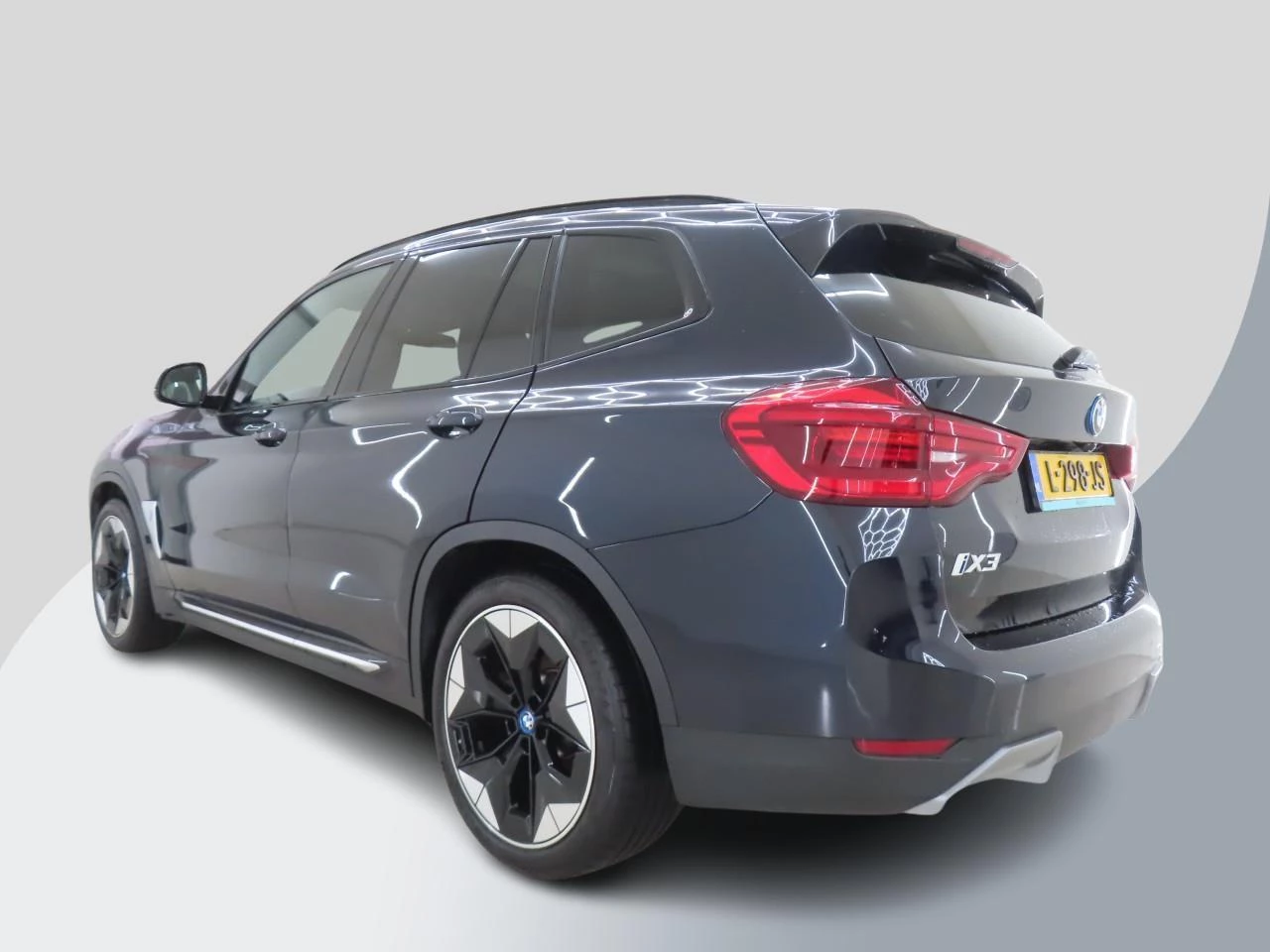 Hoofdafbeelding BMW iX3