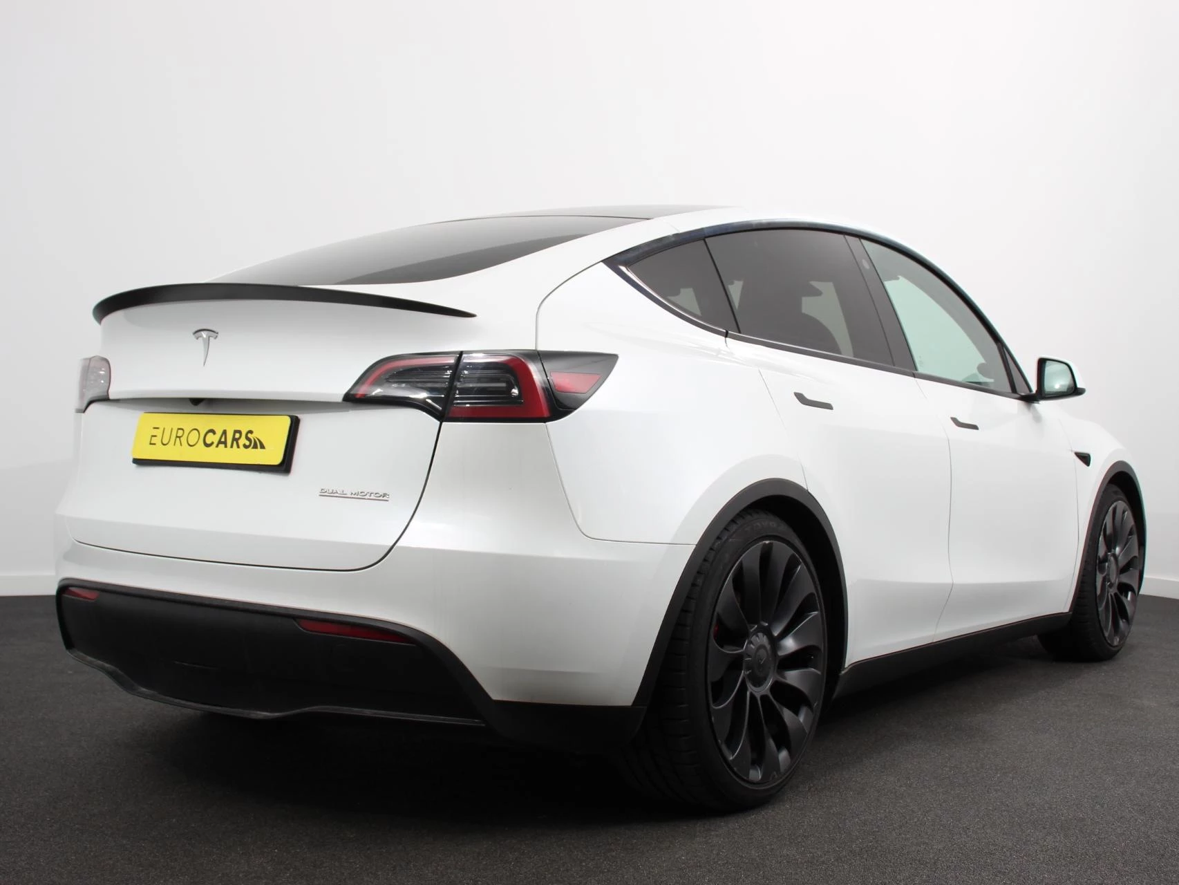 Hoofdafbeelding Tesla Model Y