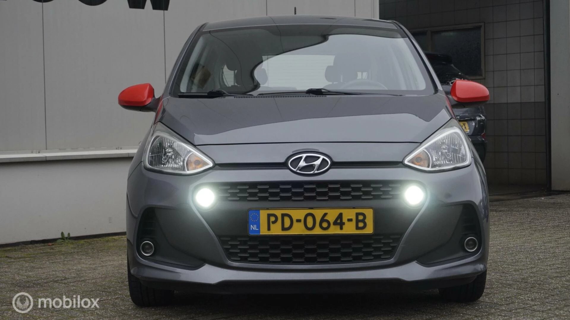 Hoofdafbeelding Hyundai i10