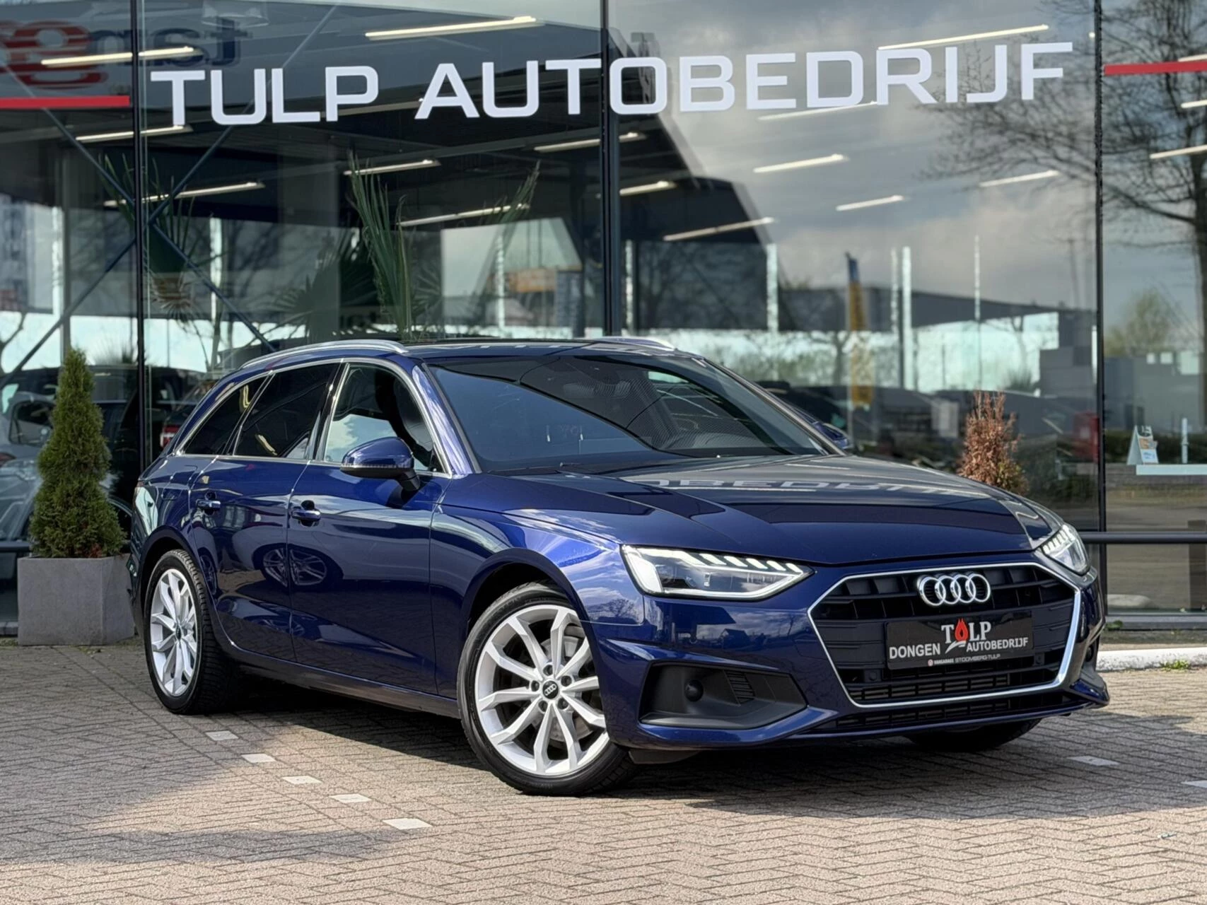 Hoofdafbeelding Audi A4