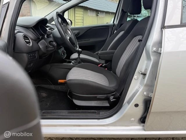 Hoofdafbeelding Fiat Punto