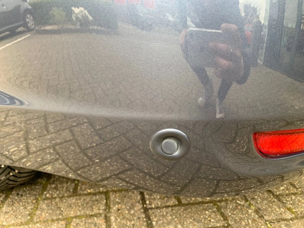 Hoofdafbeelding Toyota Avensis