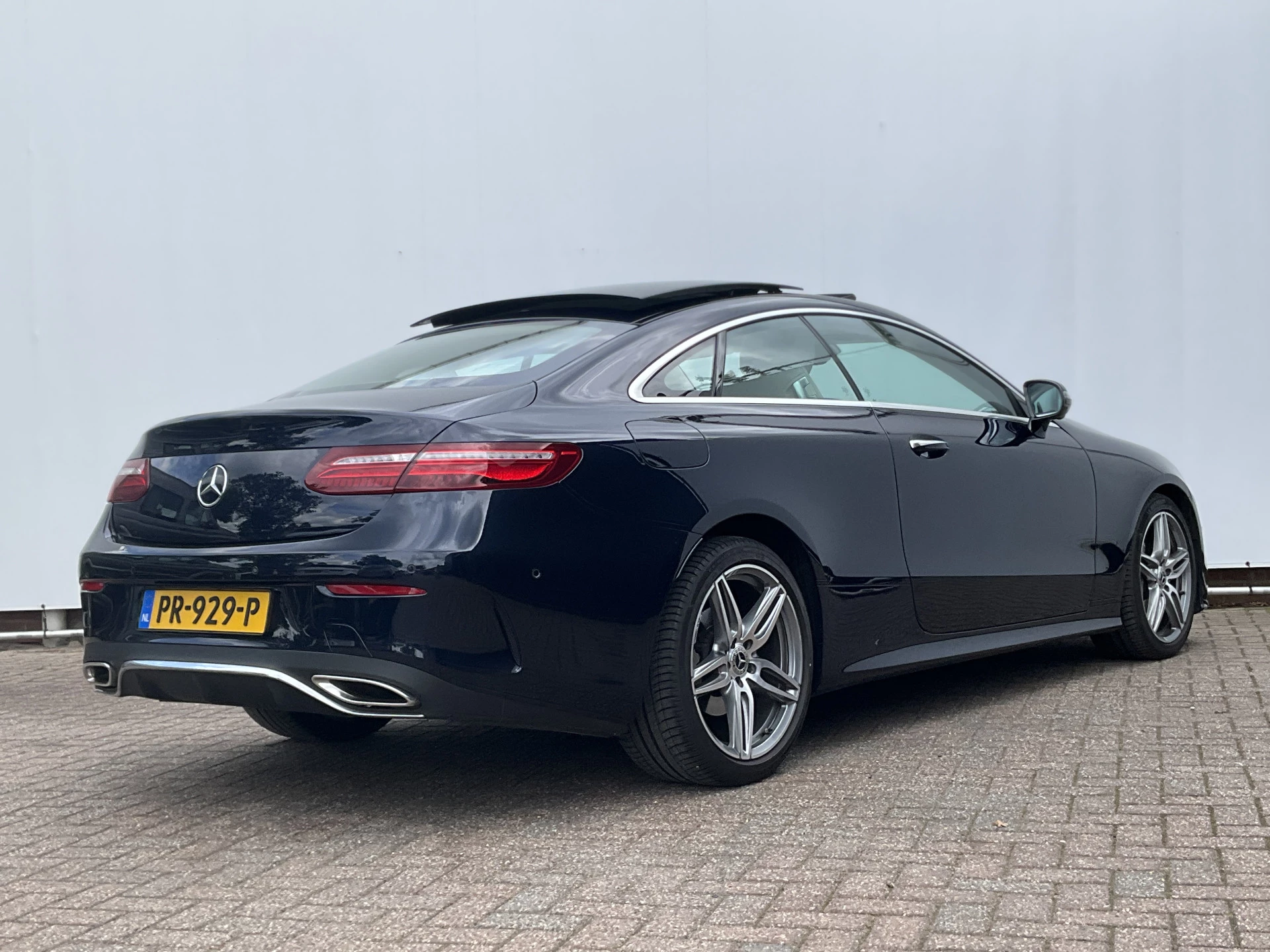 Hoofdafbeelding Mercedes-Benz E-Klasse
