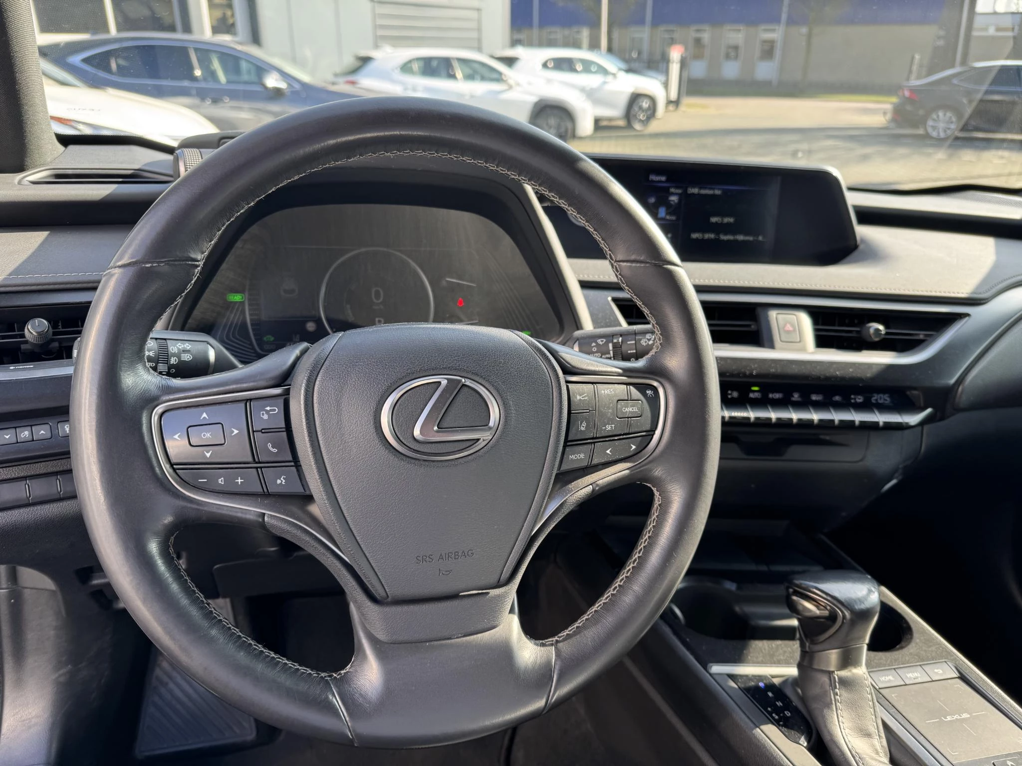 Hoofdafbeelding Lexus UX