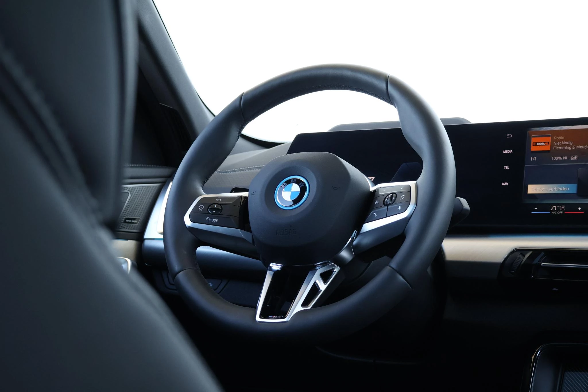 Hoofdafbeelding BMW iX2