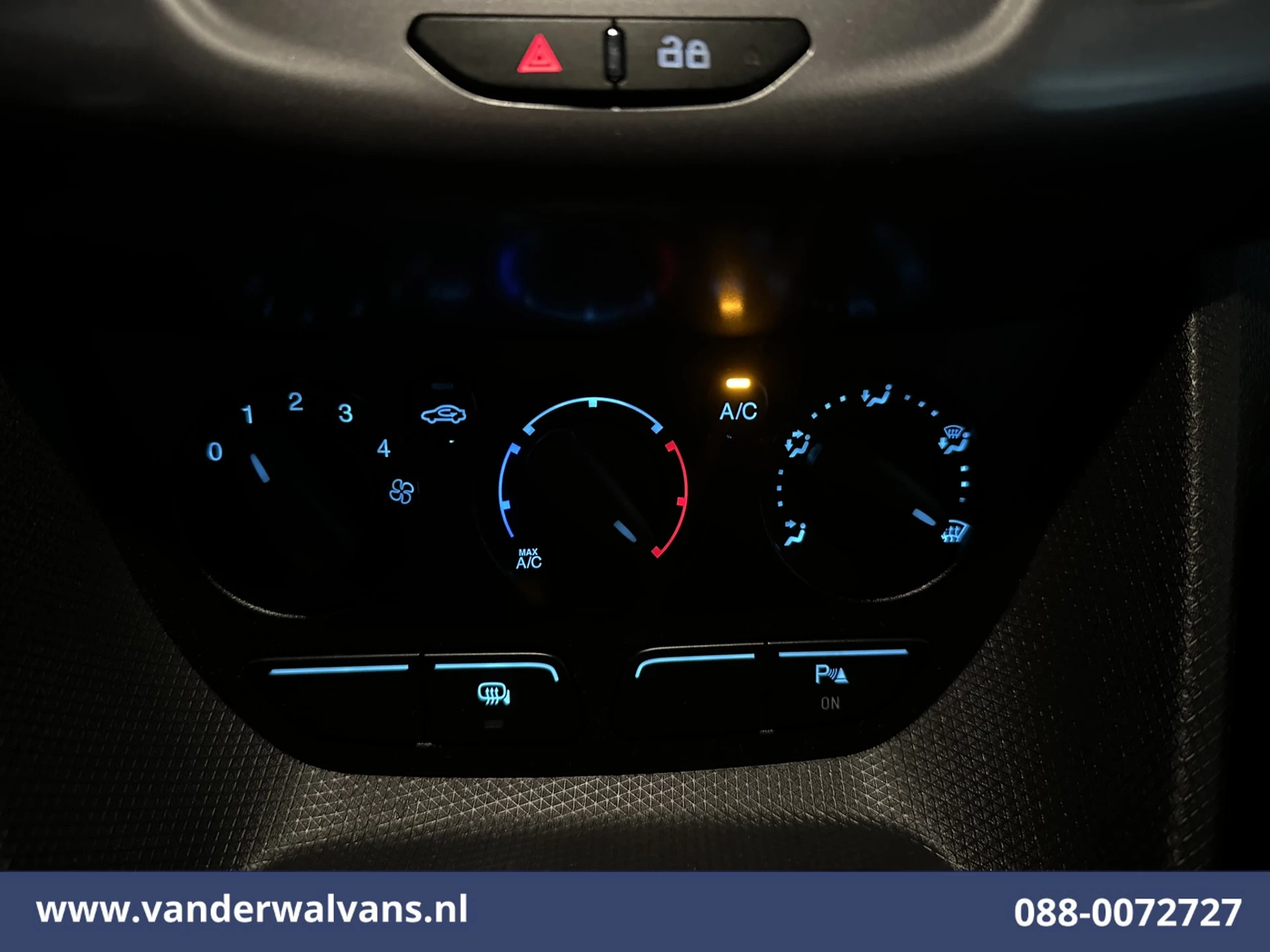 Hoofdafbeelding Ford Transit Connect