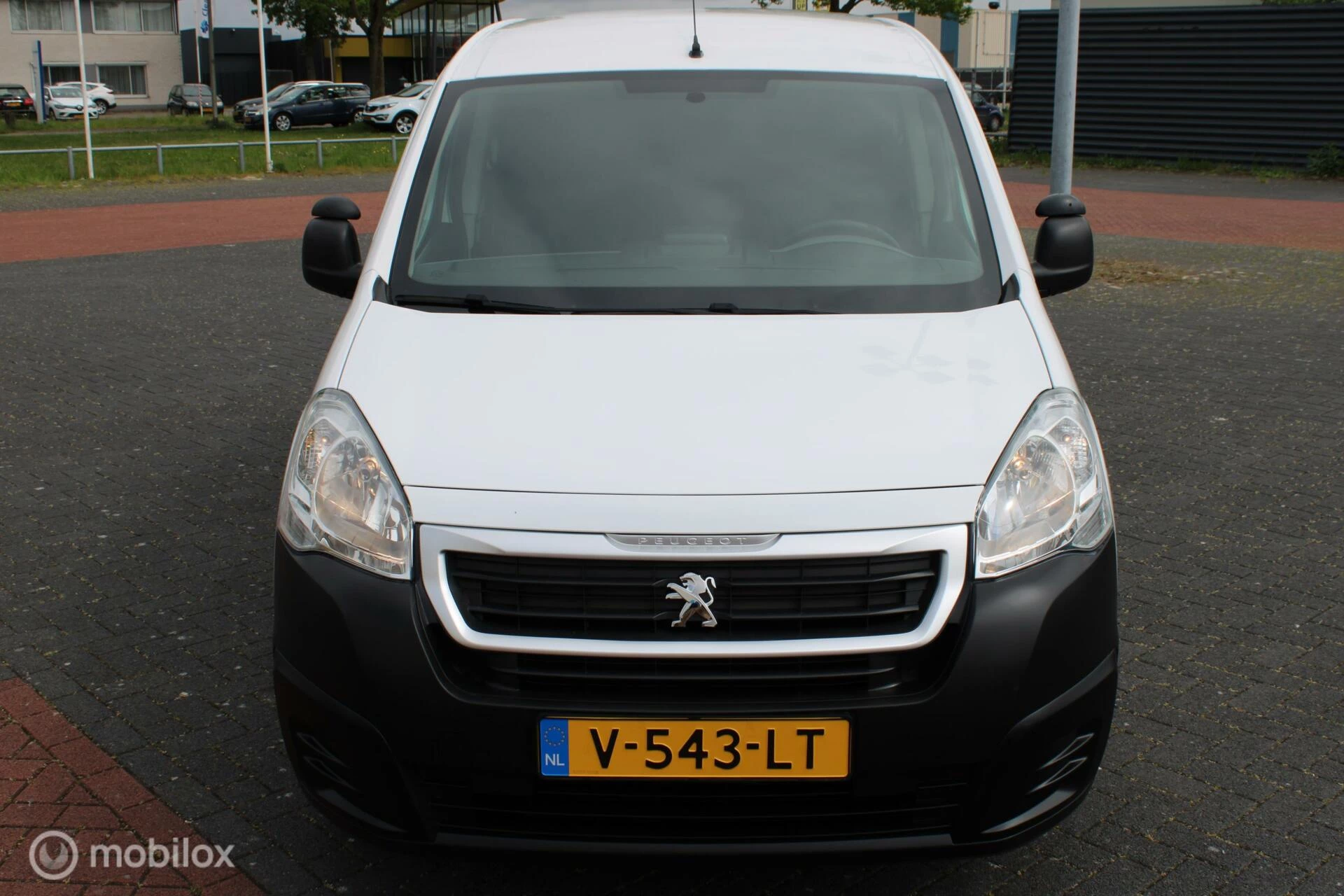 Hoofdafbeelding Peugeot Partner
