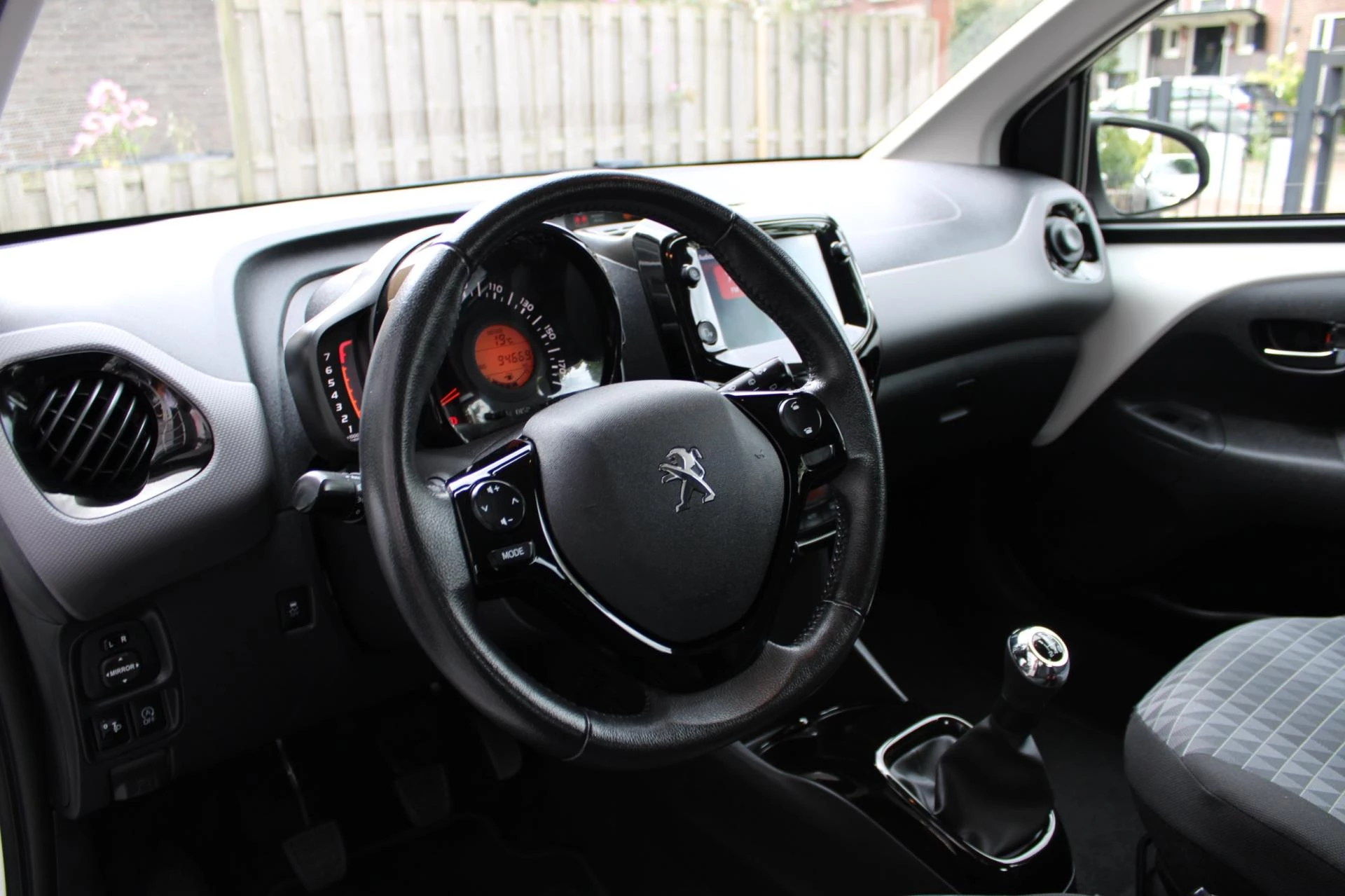 Hoofdafbeelding Peugeot 108