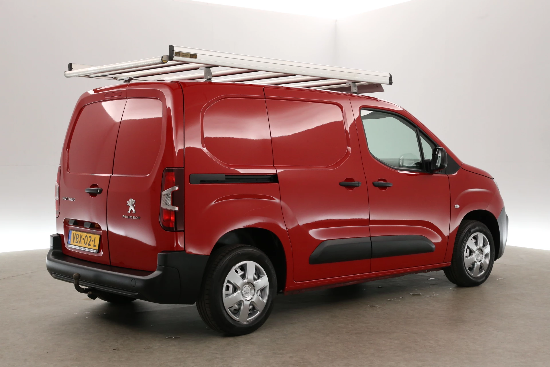 Hoofdafbeelding Peugeot Partner