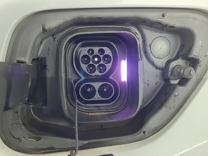 Hoofdafbeelding Polestar 2