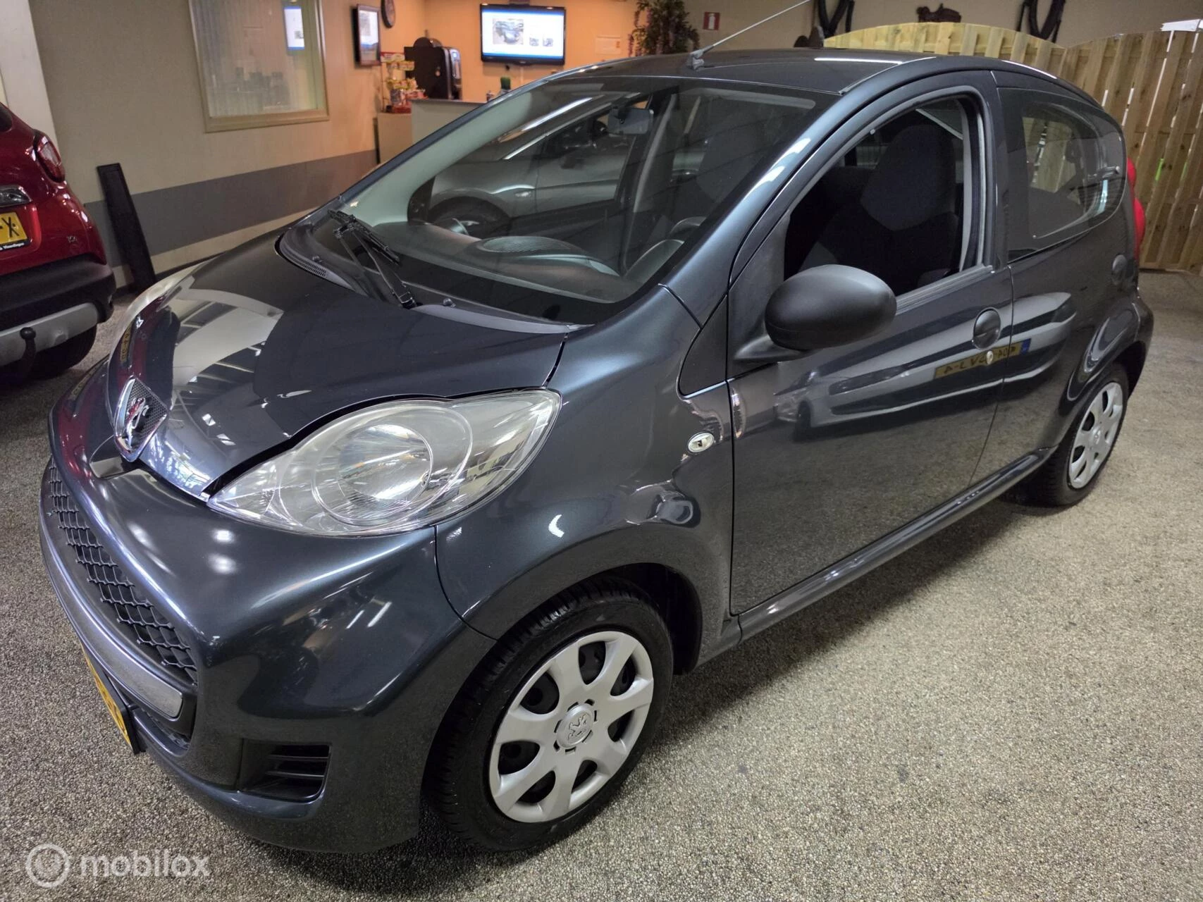 Hoofdafbeelding Peugeot 107