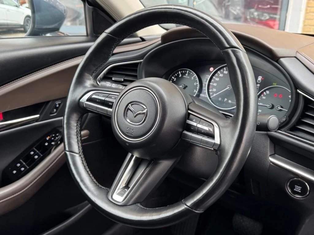 Hoofdafbeelding Mazda CX-30