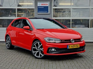 Hoofdafbeelding Volkswagen Polo Volkswagen Polo 2.0 TSI GTI DSG 200PK NL-auto|Pano|Vitrual|beats|led|18-inch|Carplay|