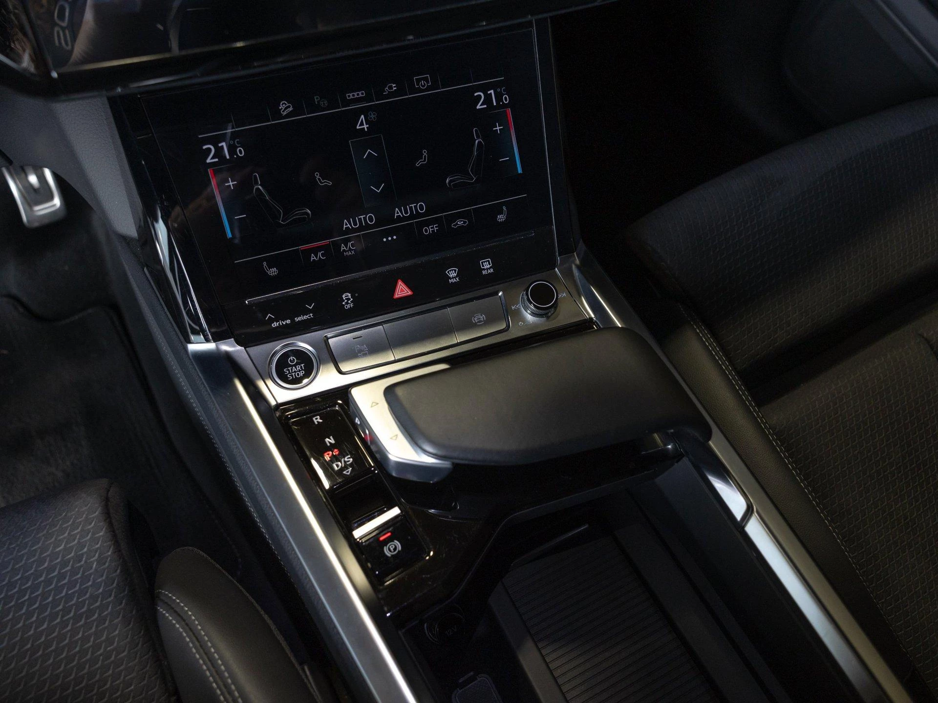 Hoofdafbeelding Audi Q8 Sportback e-tron