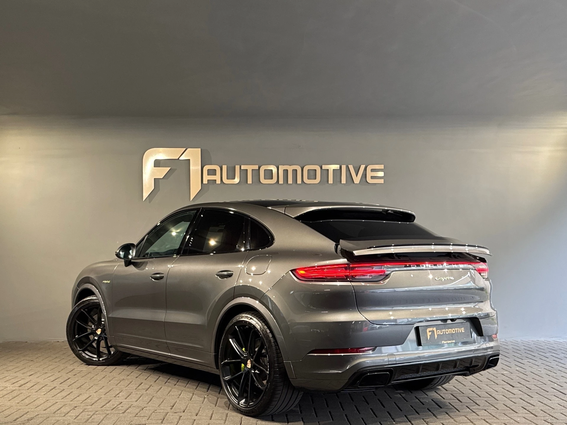 Hoofdafbeelding Porsche Cayenne