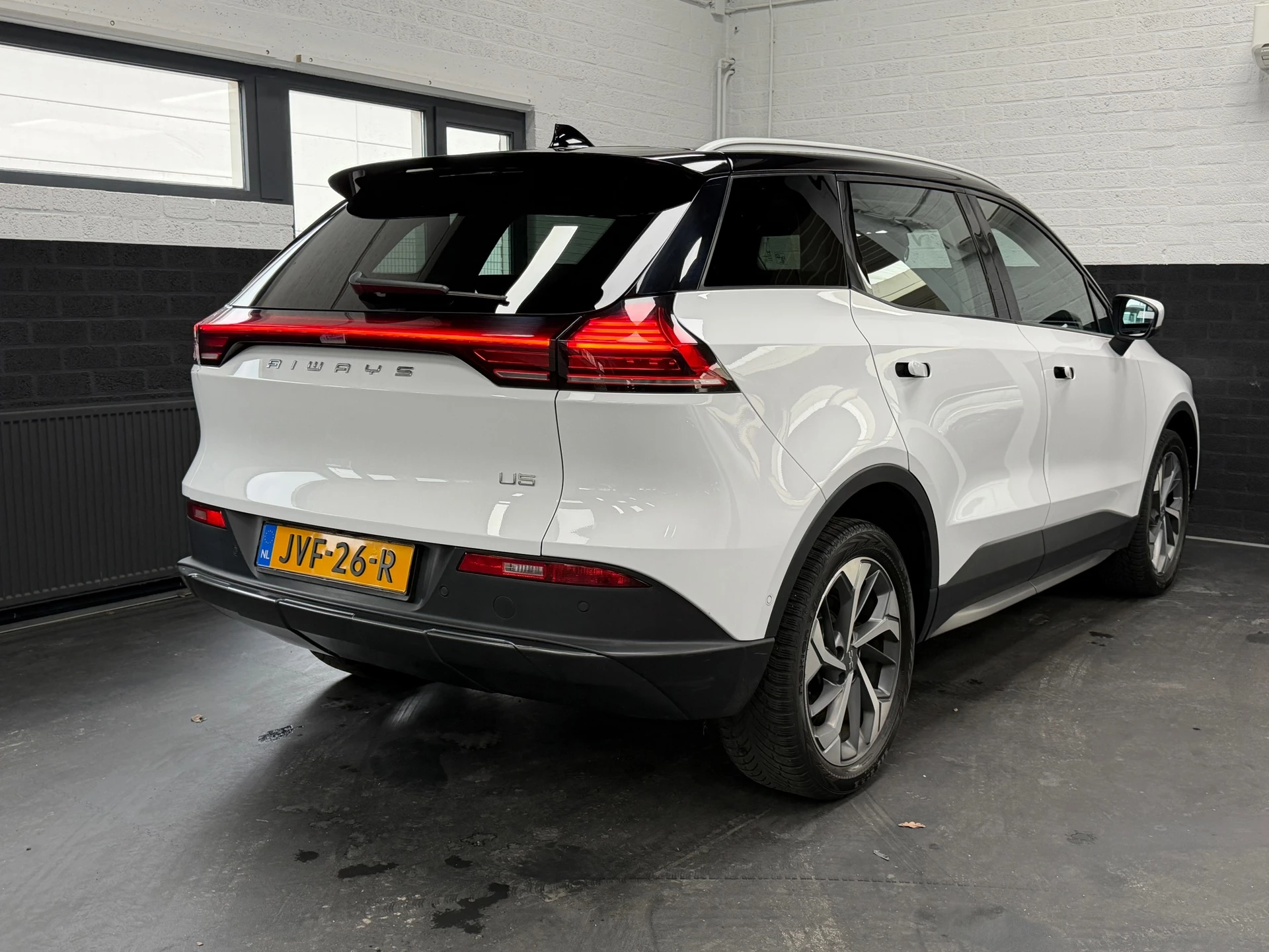 Hoofdafbeelding Aiways U5