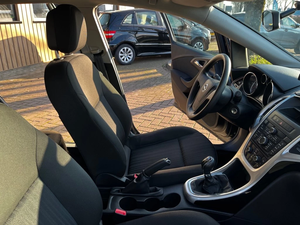 Hoofdafbeelding Opel Astra