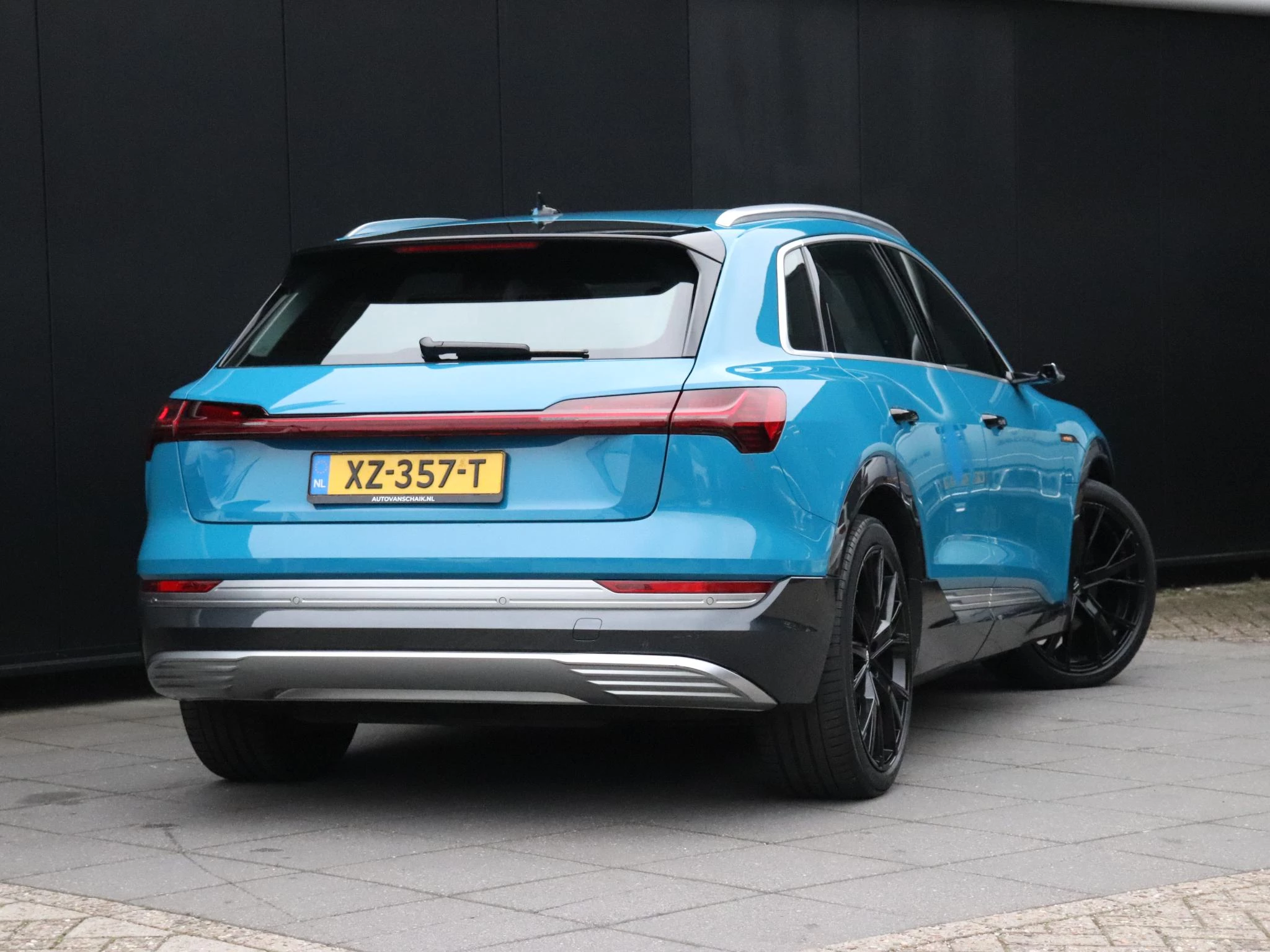 Hoofdafbeelding Audi e-tron