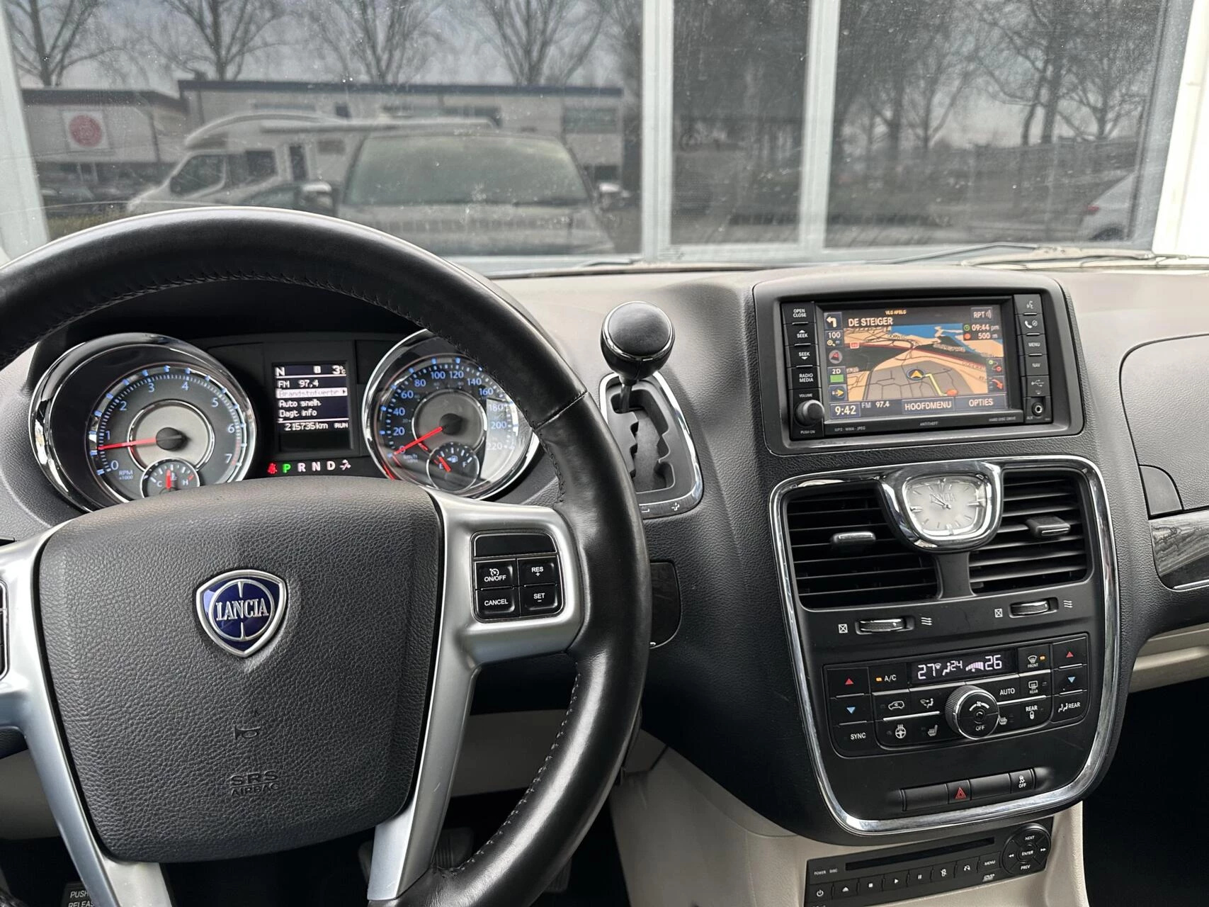 Hoofdafbeelding Lancia Voyager