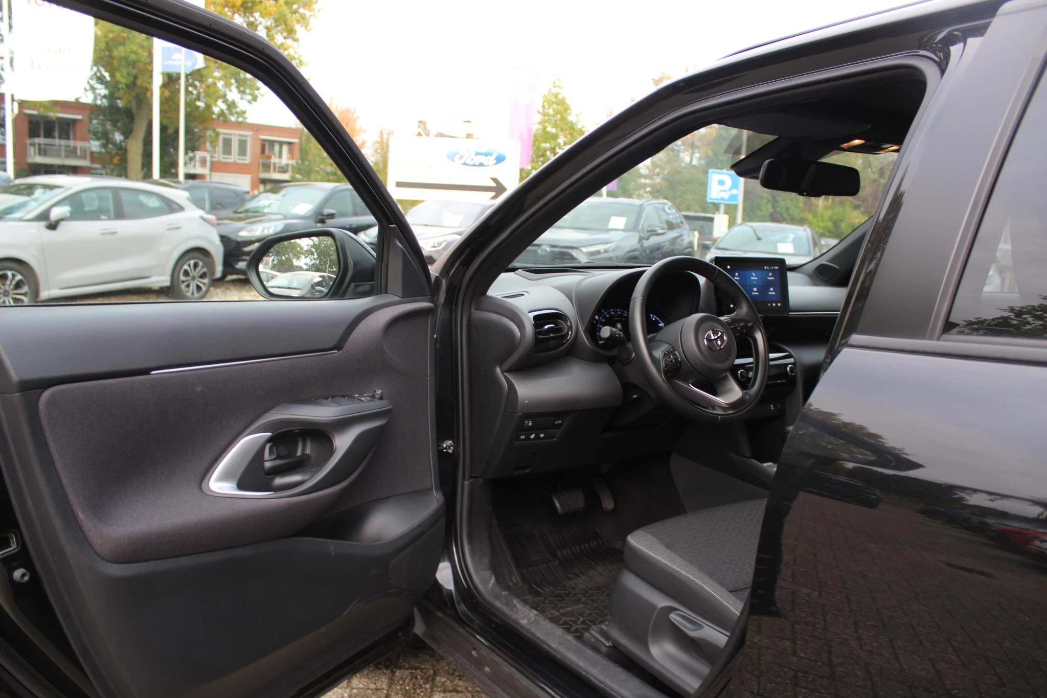 Hoofdafbeelding Toyota Yaris Cross