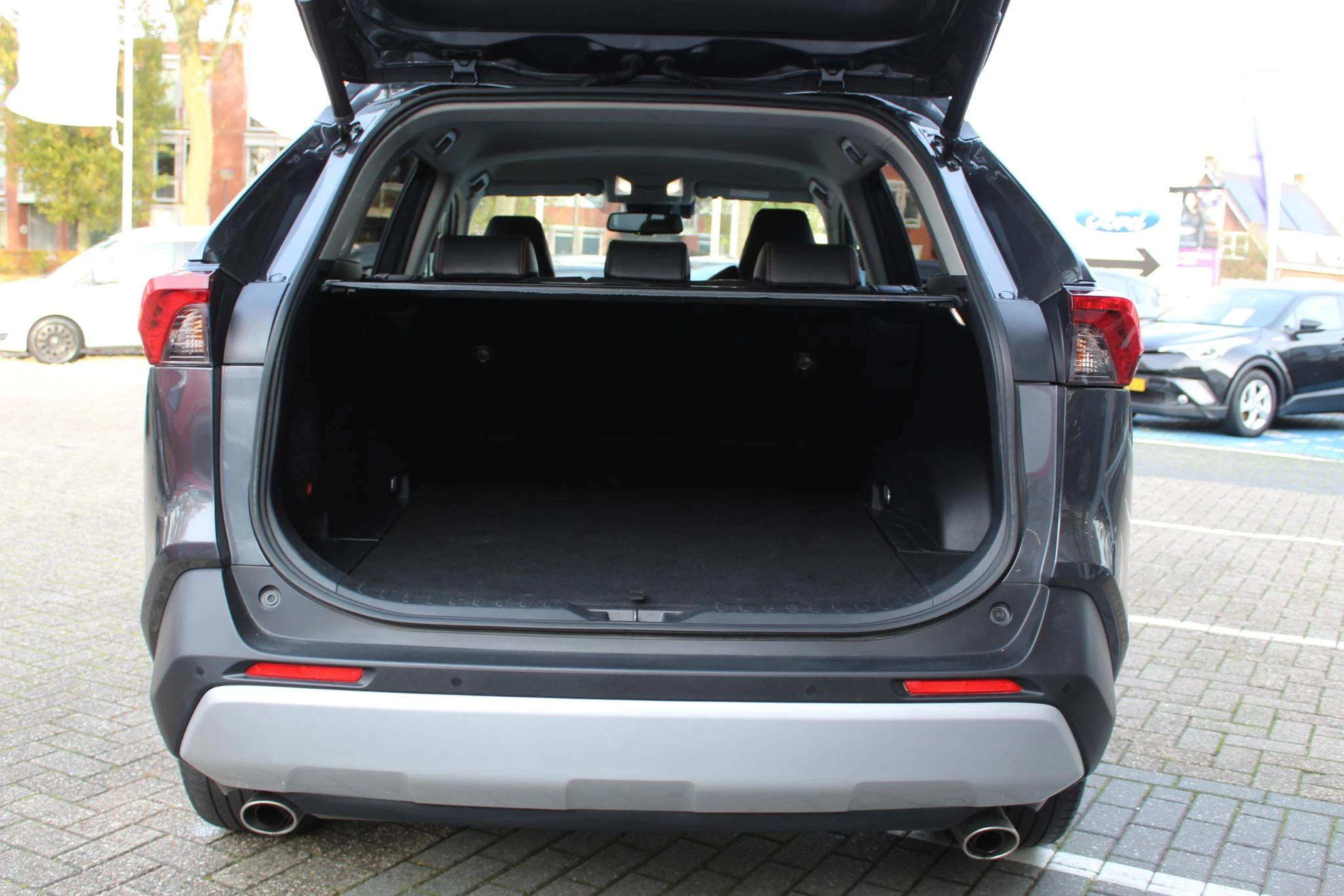 Hoofdafbeelding Toyota RAV4