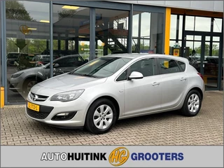 Hoofdafbeelding Opel Astra Opel Astra 1.4 Turbo Blitz - navi - sensoren