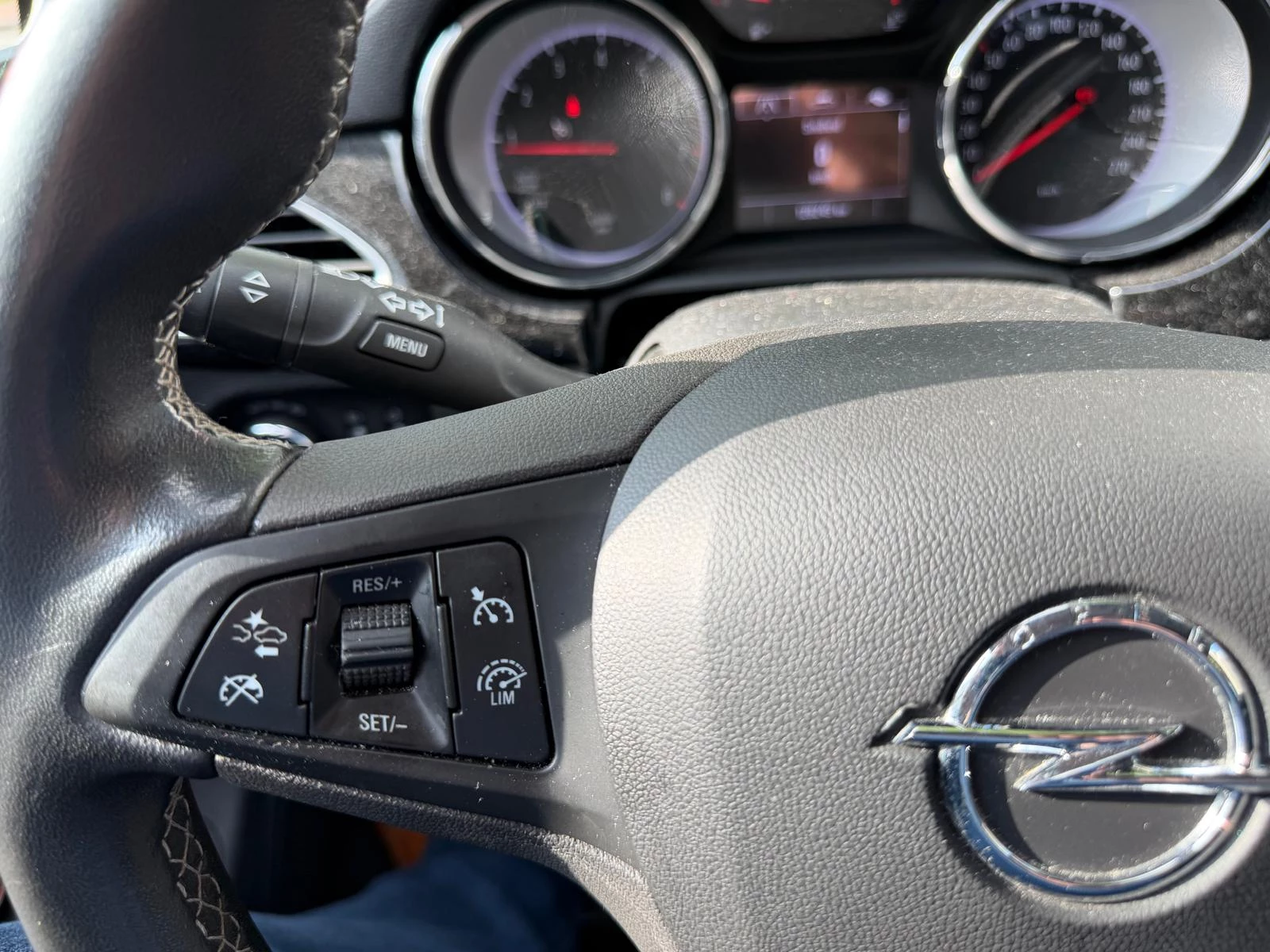 Hoofdafbeelding Opel Astra