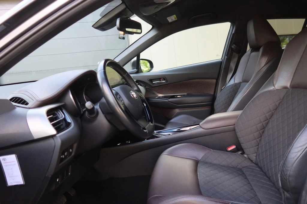 Hoofdafbeelding Toyota C-HR