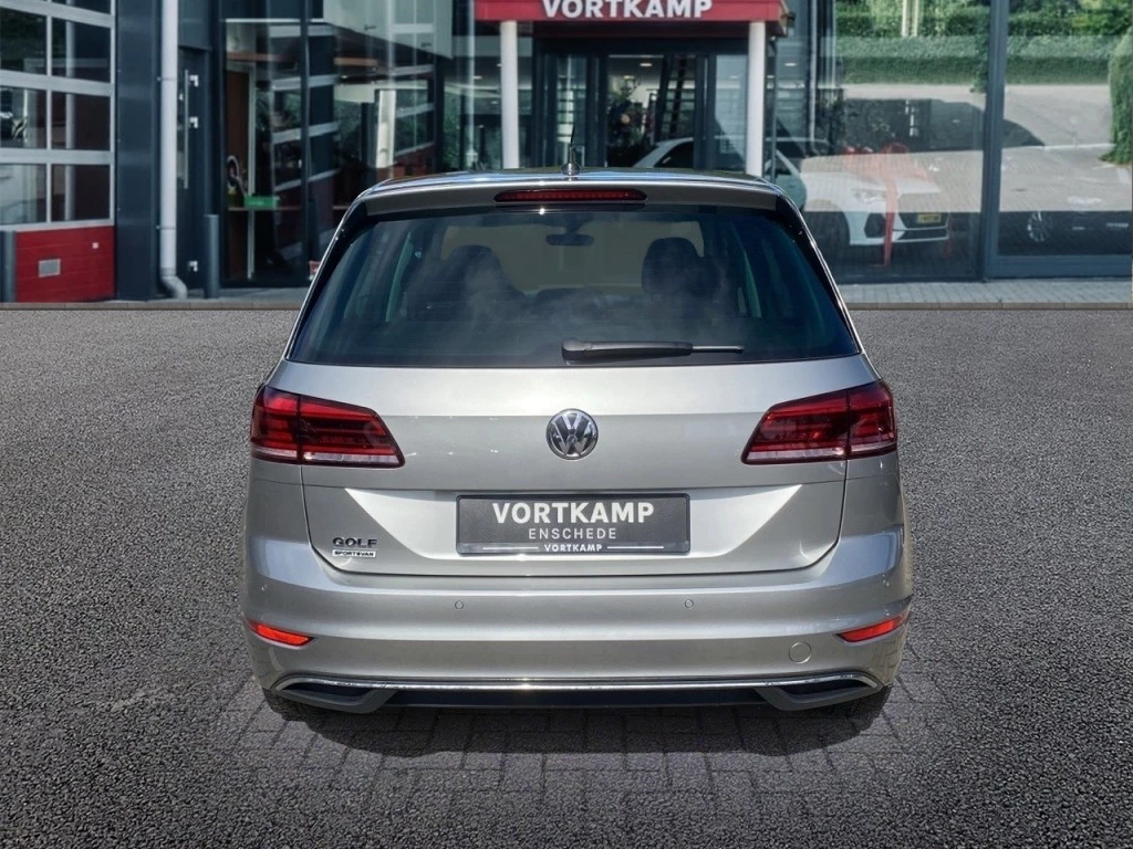 Hoofdafbeelding Volkswagen Golf Sportsvan