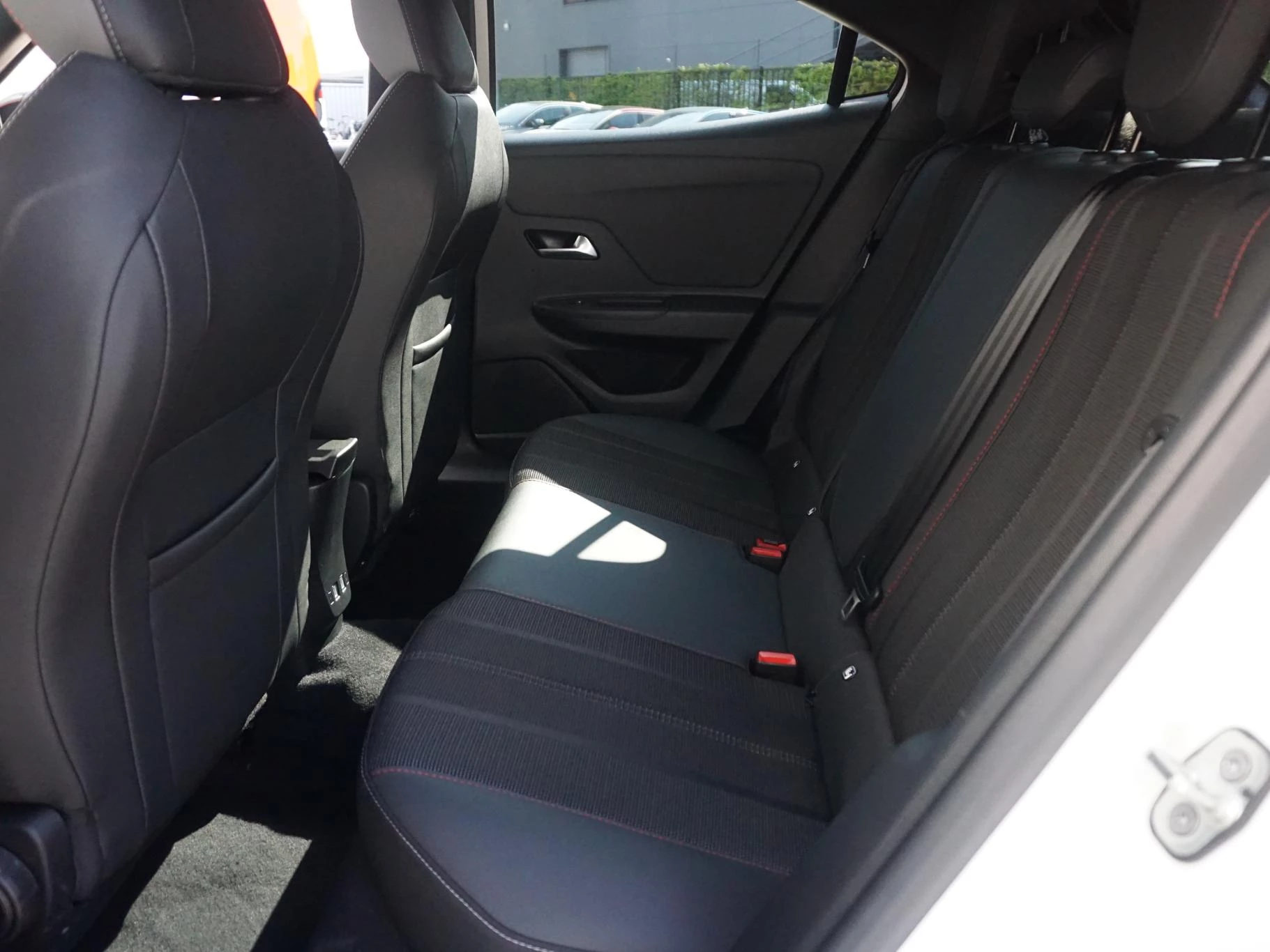 Hoofdafbeelding Opel Mokka-e