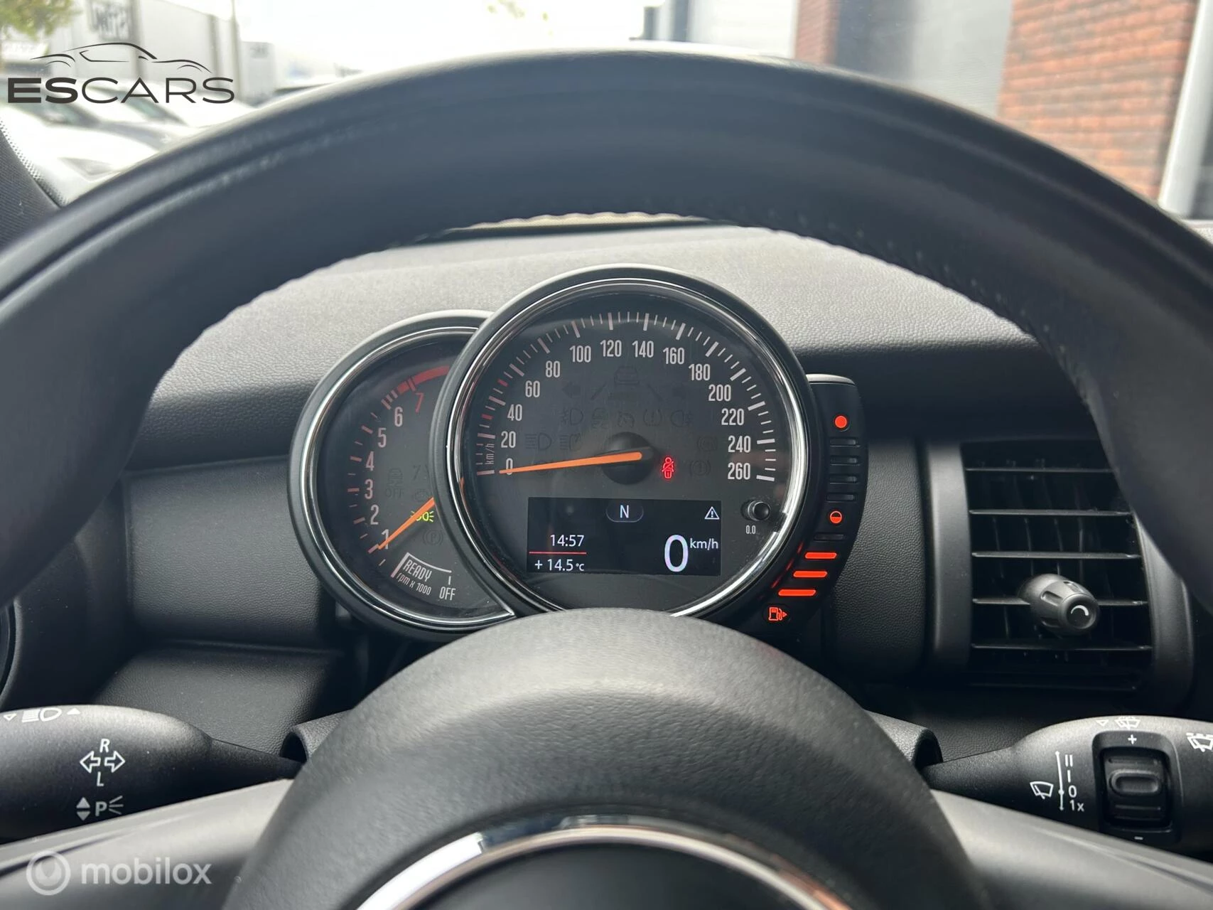 Hoofdafbeelding MINI One