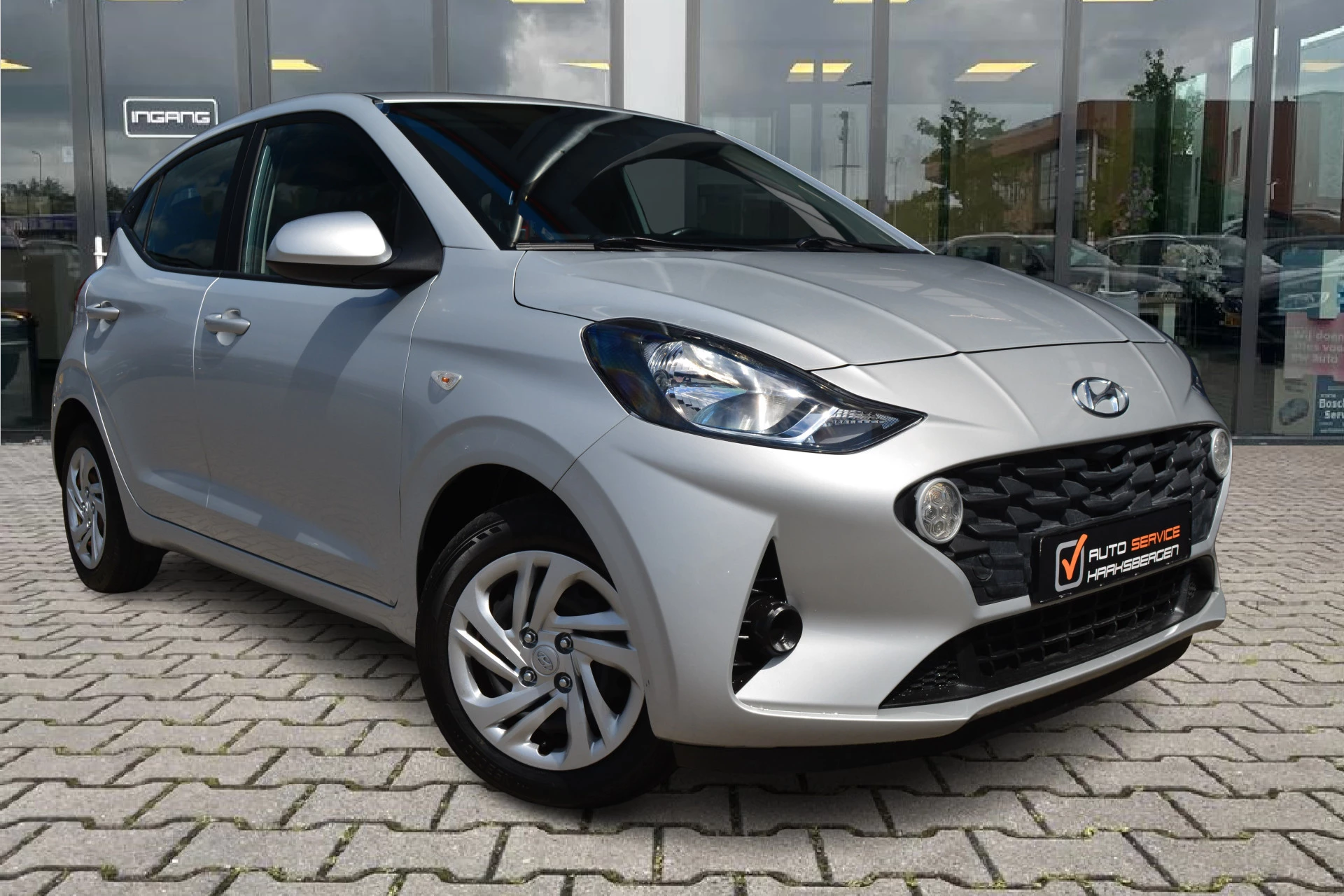 Hoofdafbeelding Hyundai i10