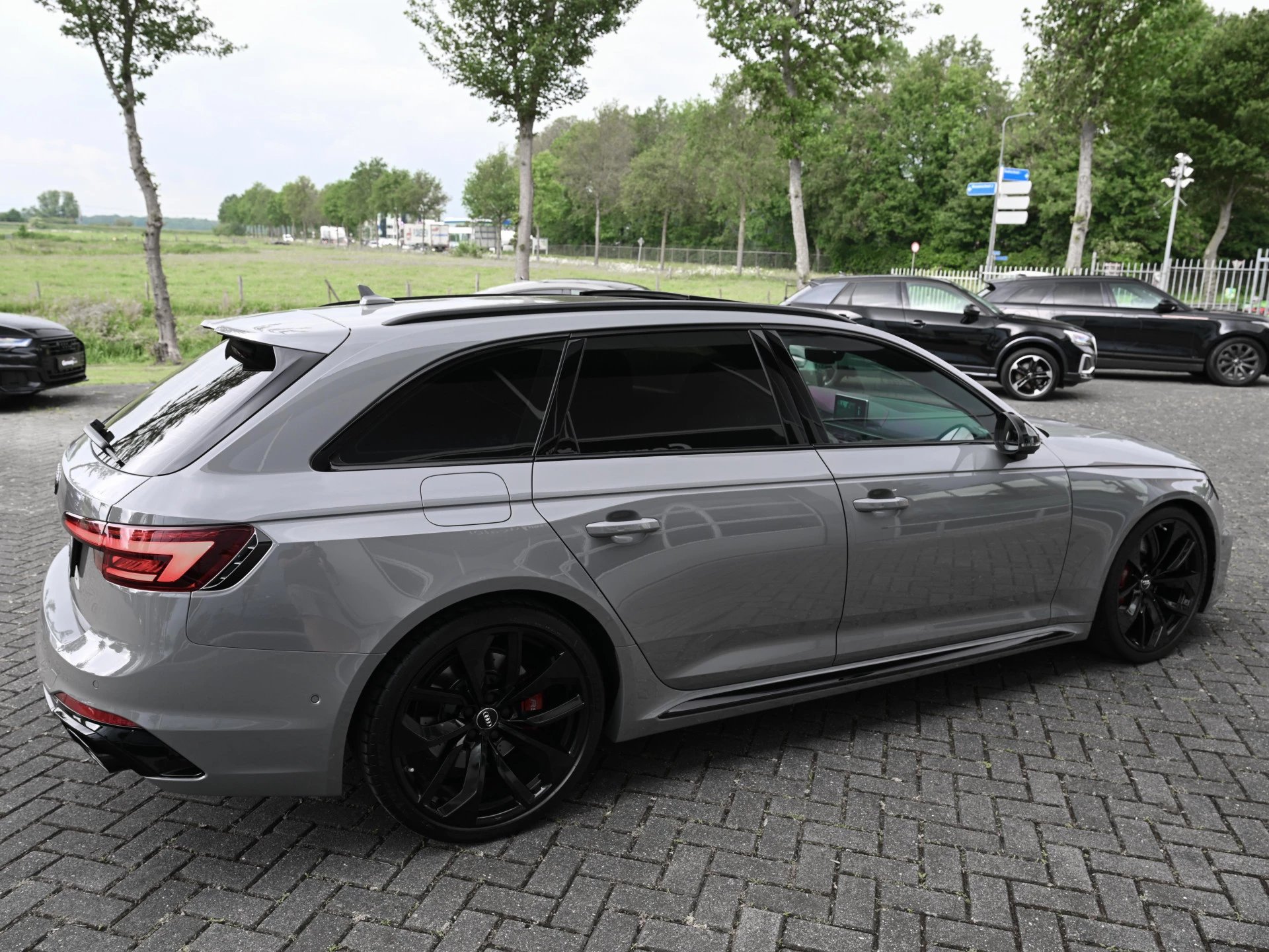 Hoofdafbeelding Audi RS4