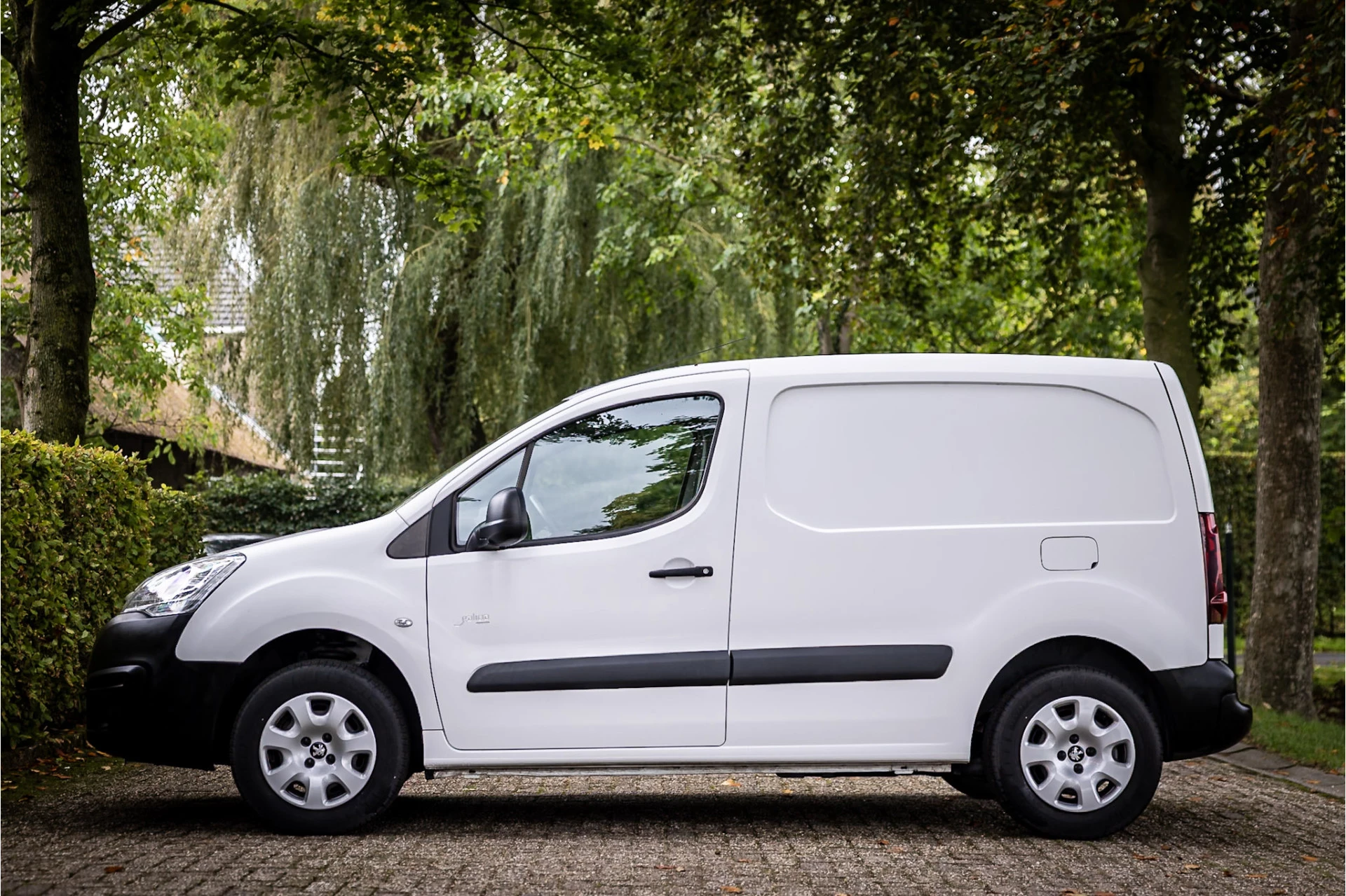 Hoofdafbeelding Peugeot Partner