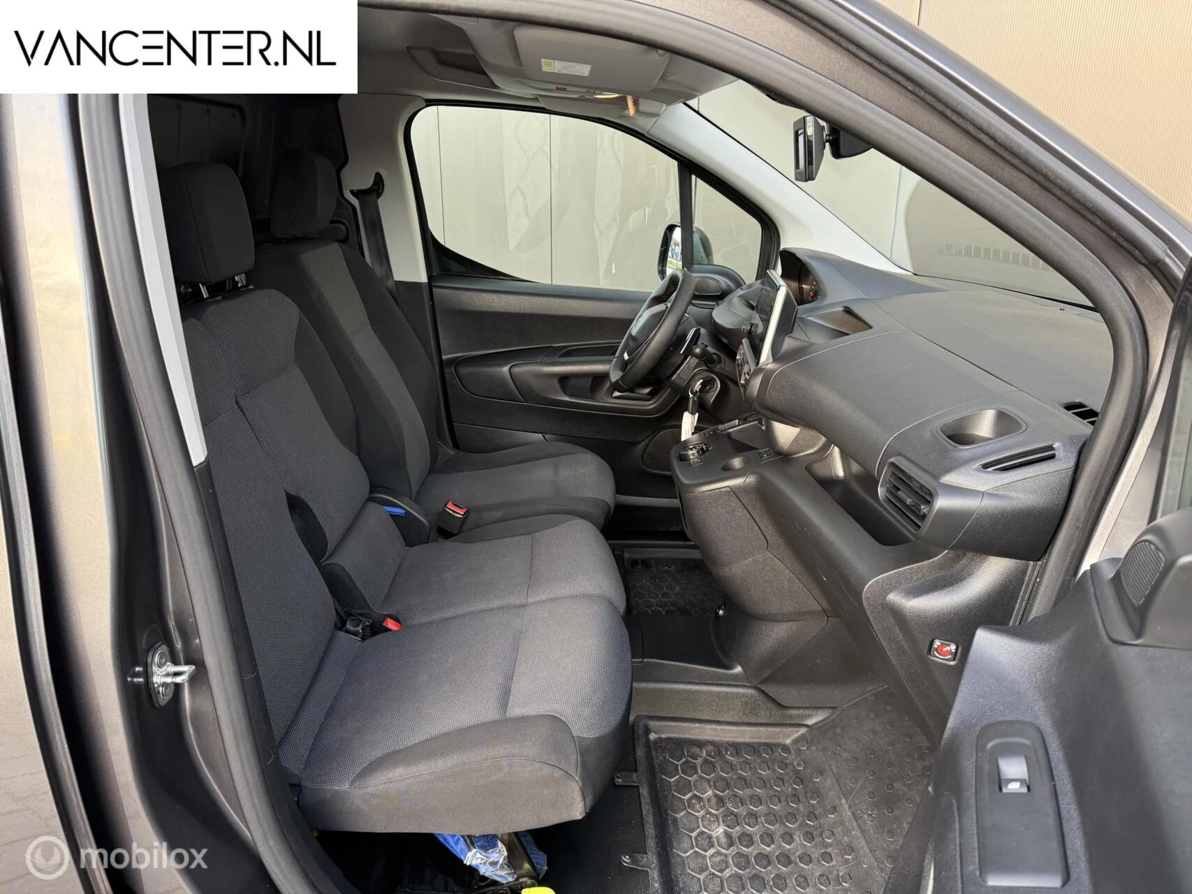 Hoofdafbeelding Peugeot Partner