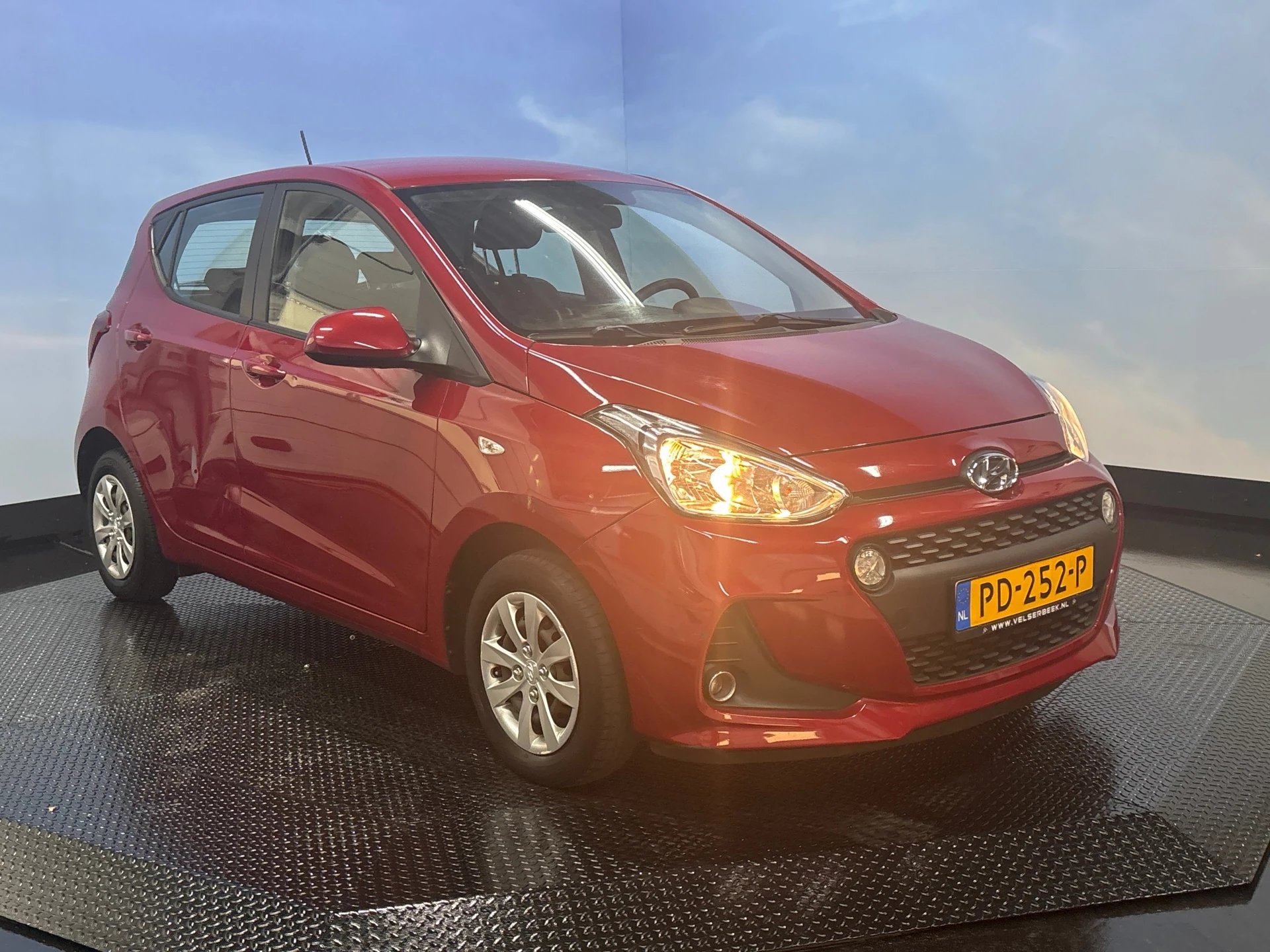 Hoofdafbeelding Hyundai i10