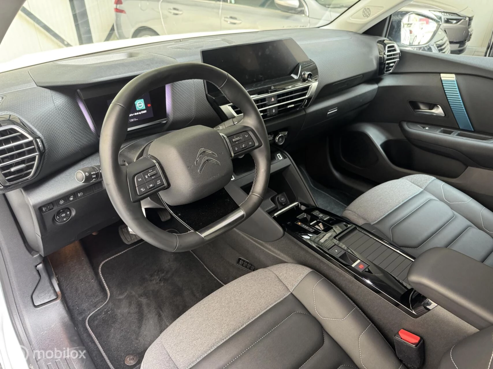 Hoofdafbeelding Citroën ë-C4