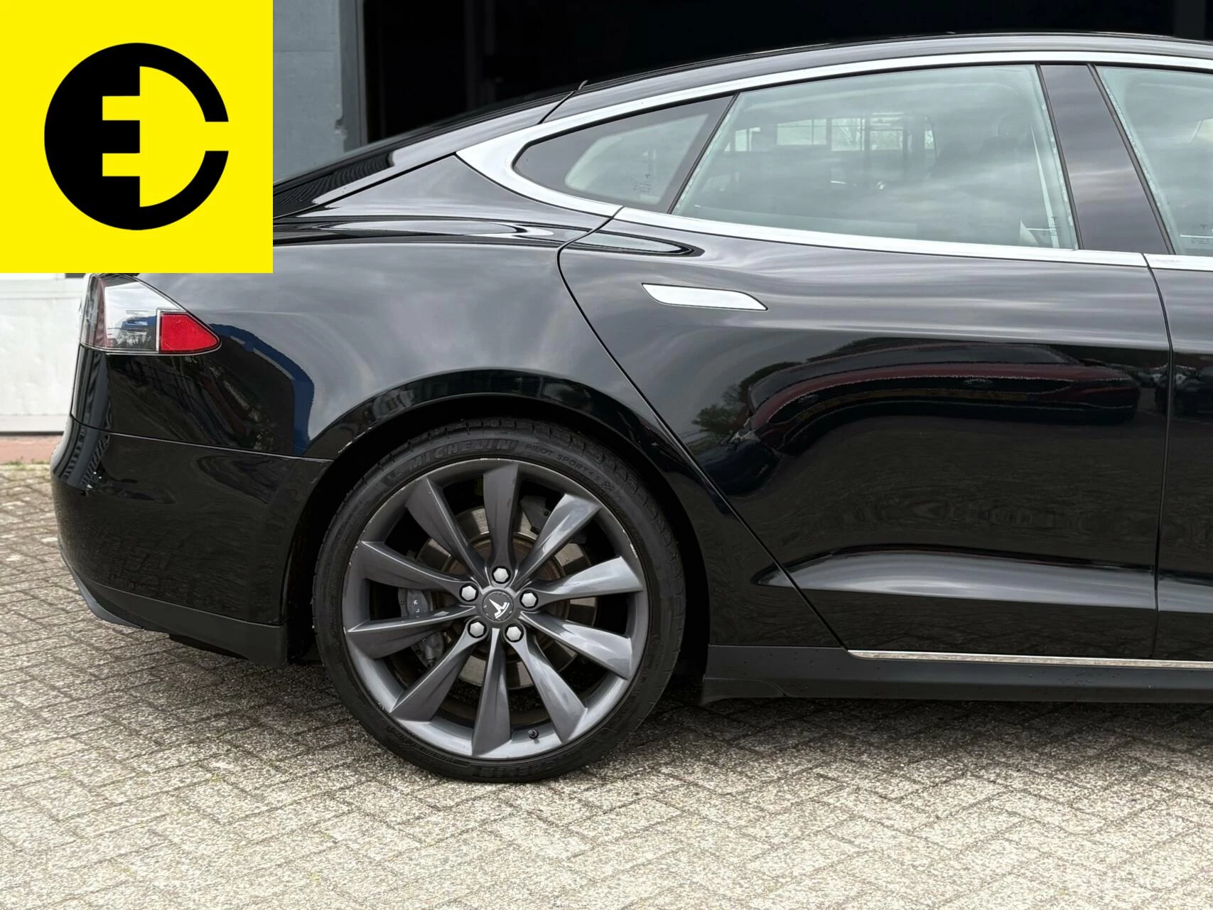 Hoofdafbeelding Tesla Model S