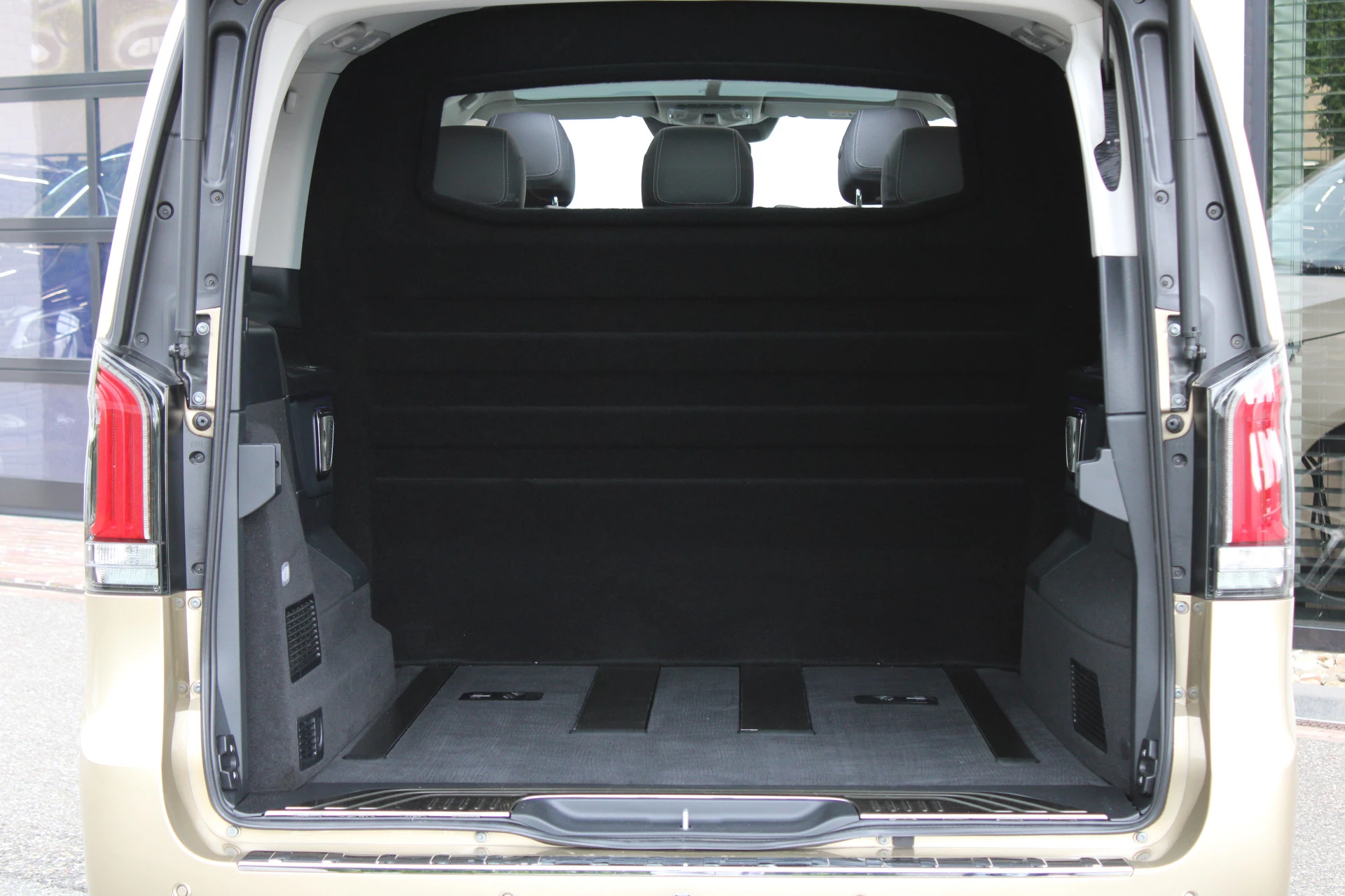 Hoofdafbeelding Mercedes-Benz V-Klasse