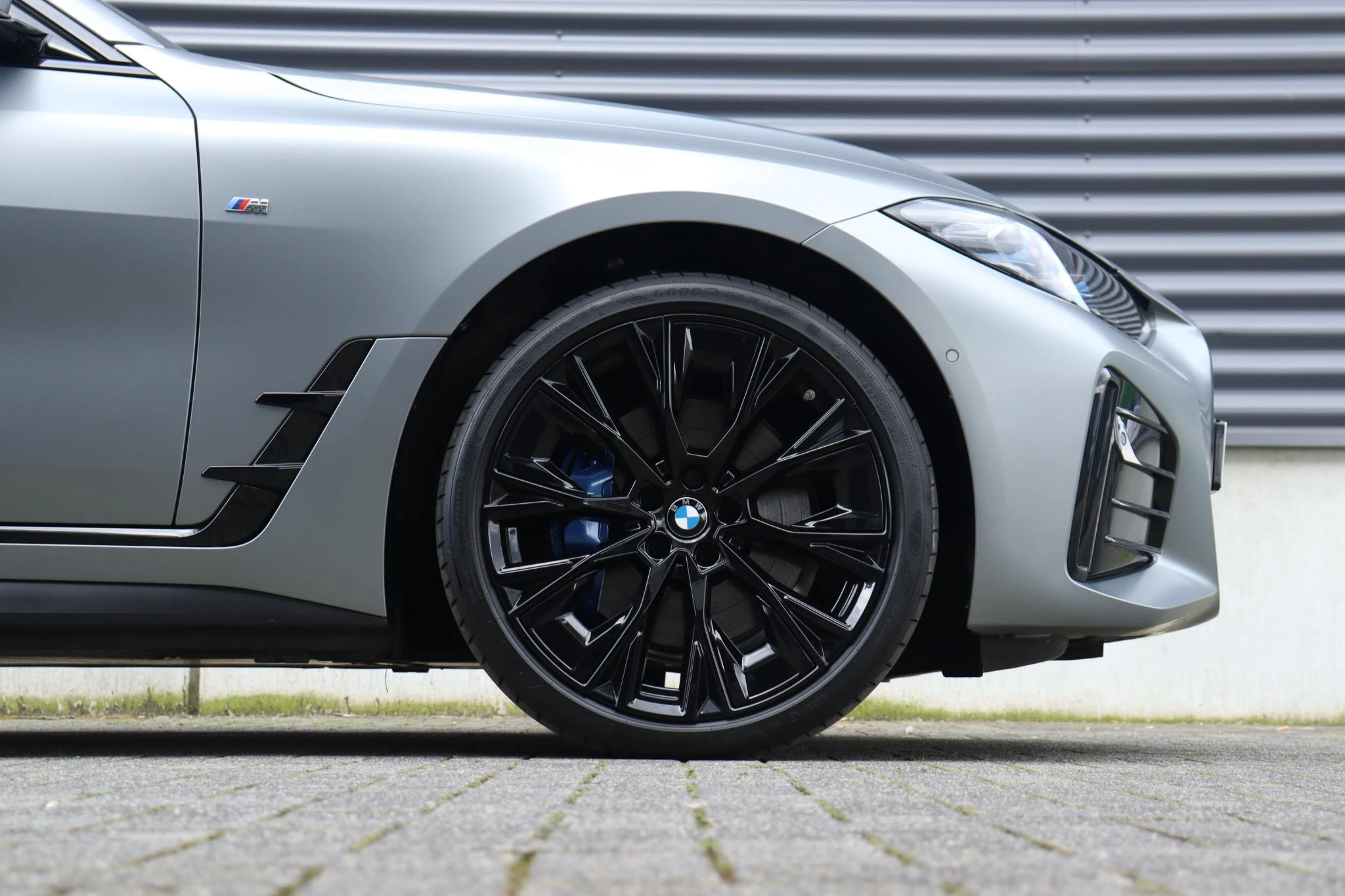 Hoofdafbeelding BMW i4