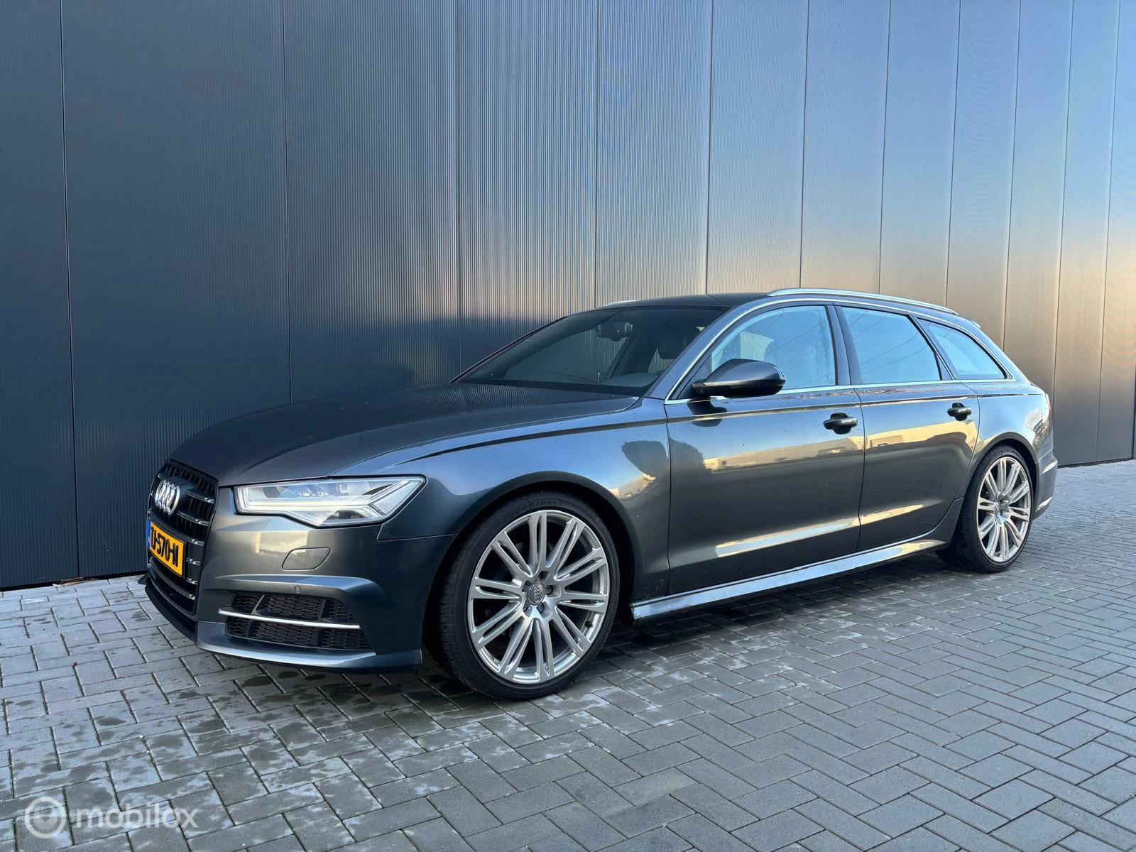 Hoofdafbeelding Audi A6