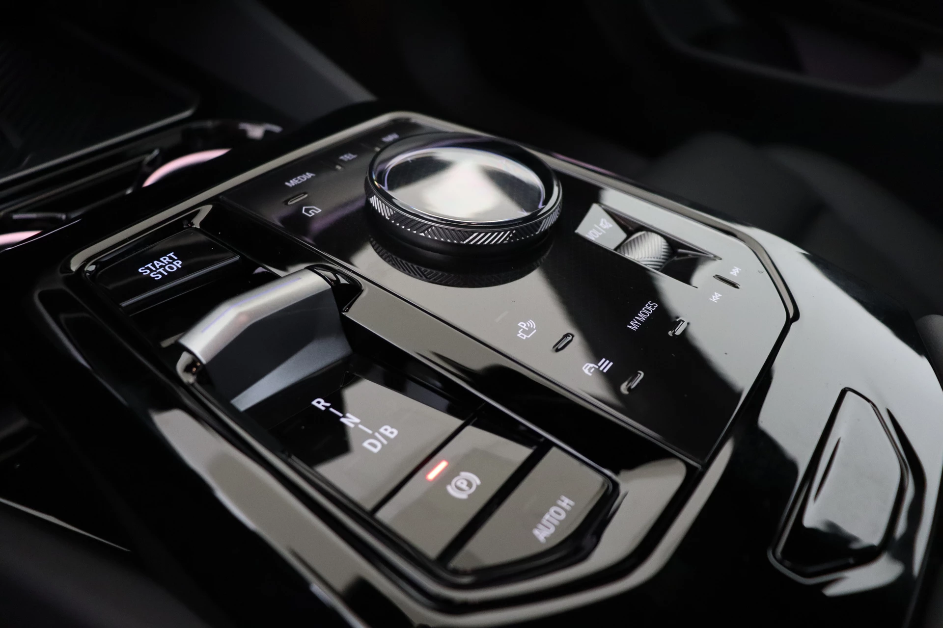 Hoofdafbeelding BMW i5