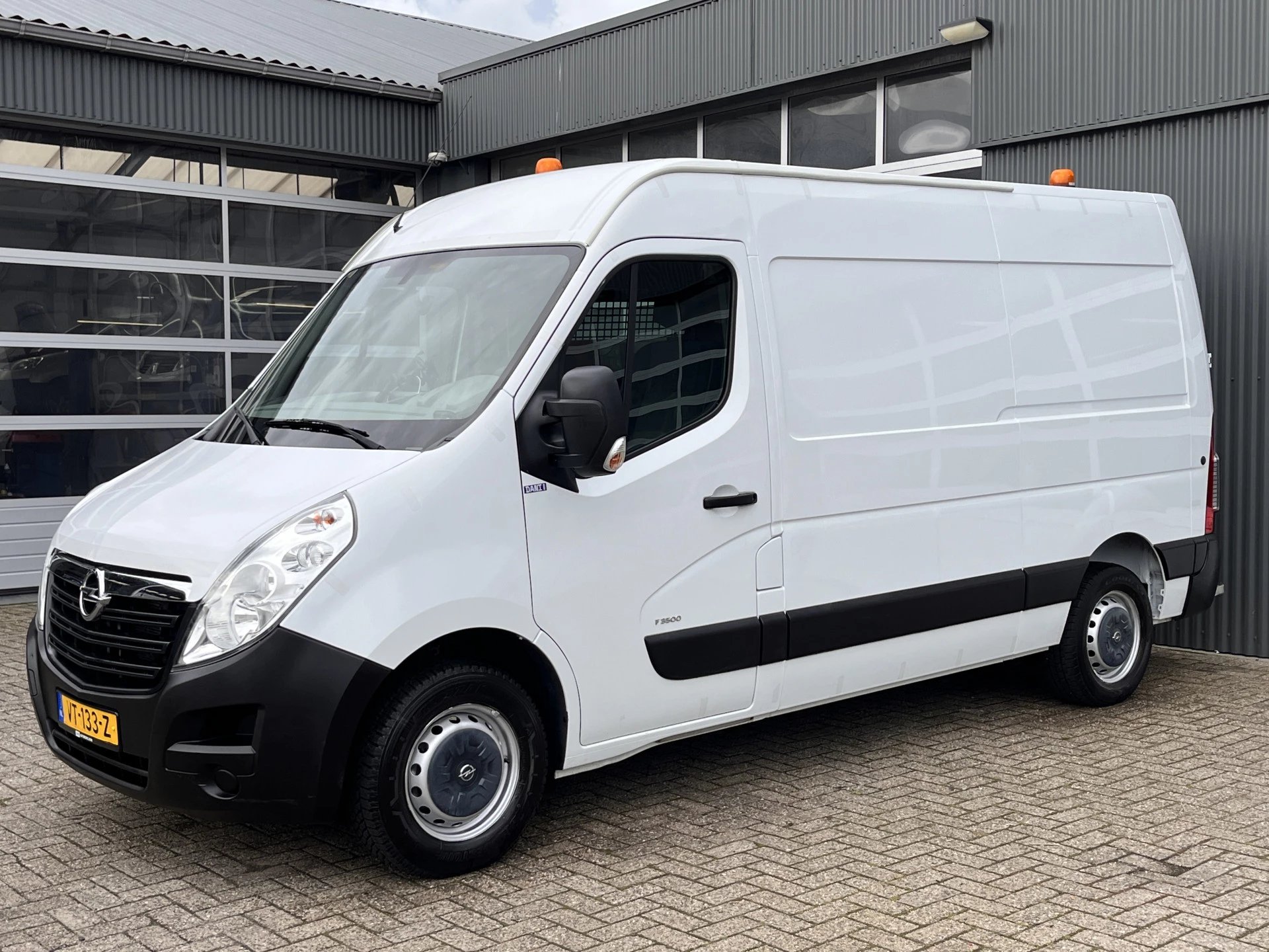 Hoofdafbeelding Opel Movano