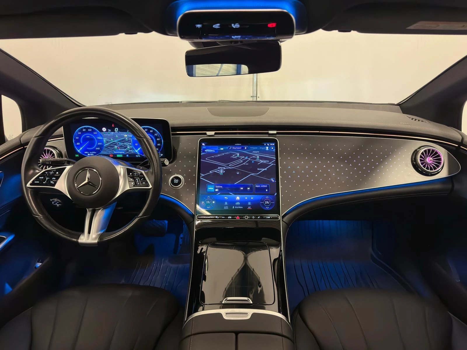 Hoofdafbeelding Mercedes-Benz EQE